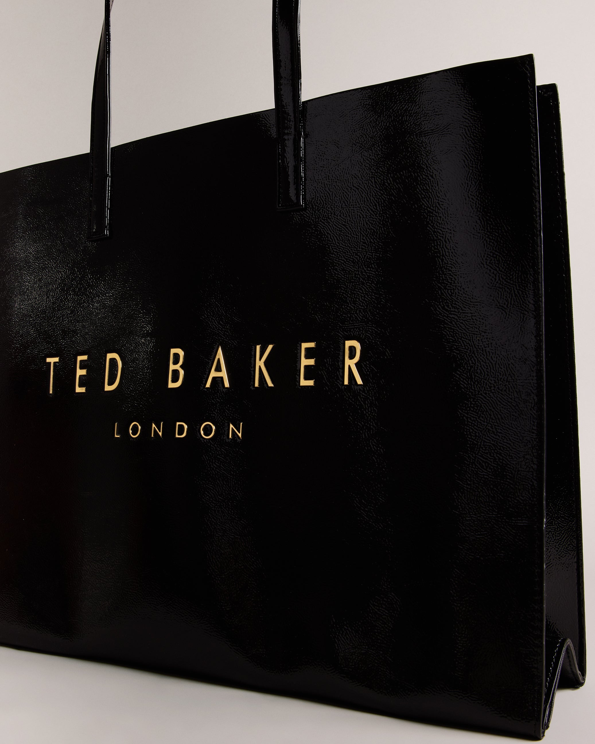 Black ted baker hand bag Clearance