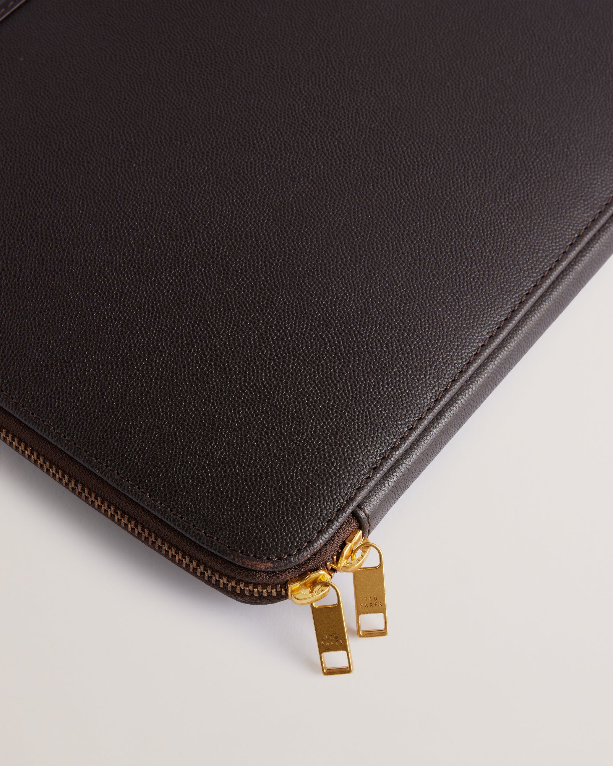 Ted baker store macbook case - Main Image