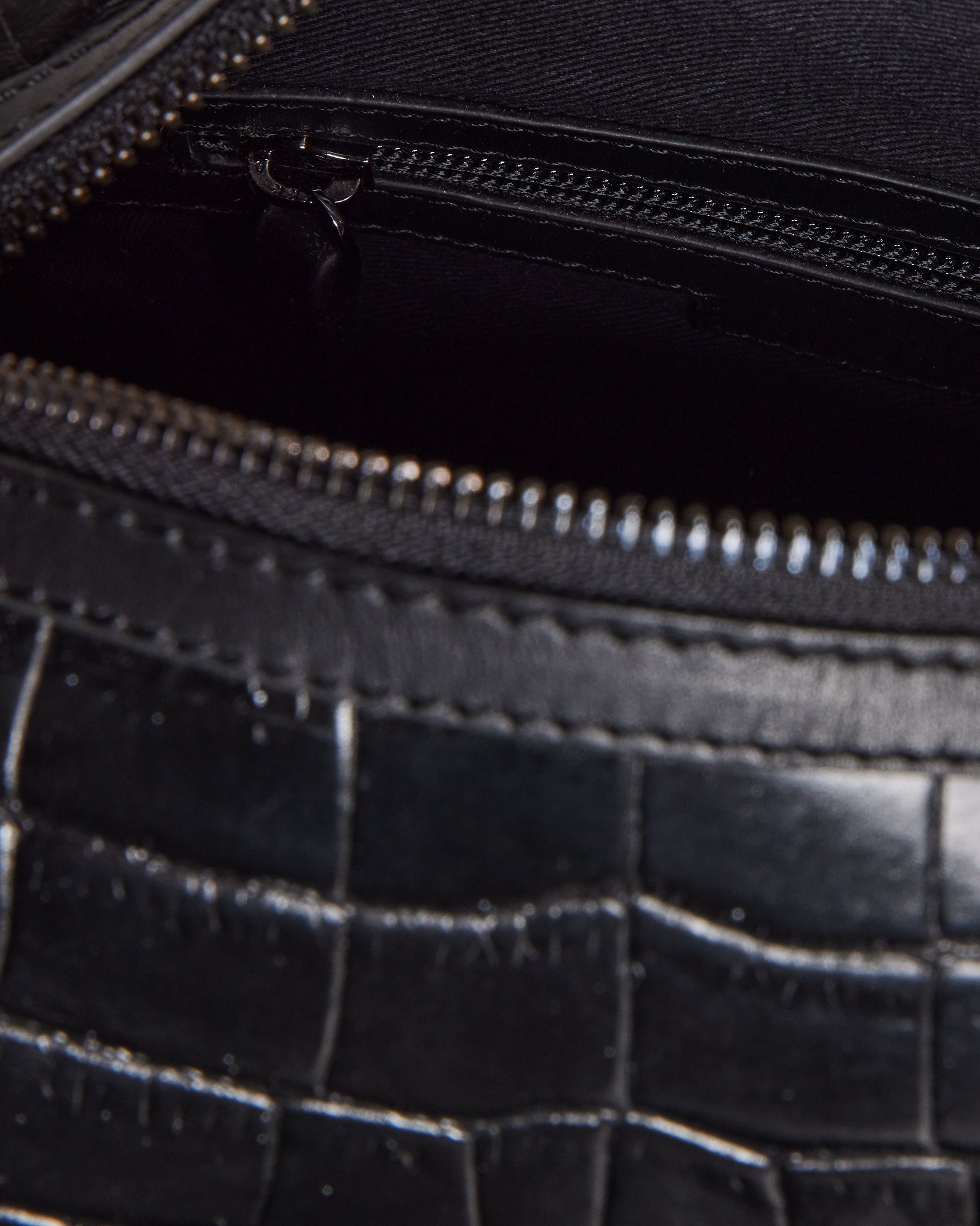 Roye Croc Effect Leather Washbag Black