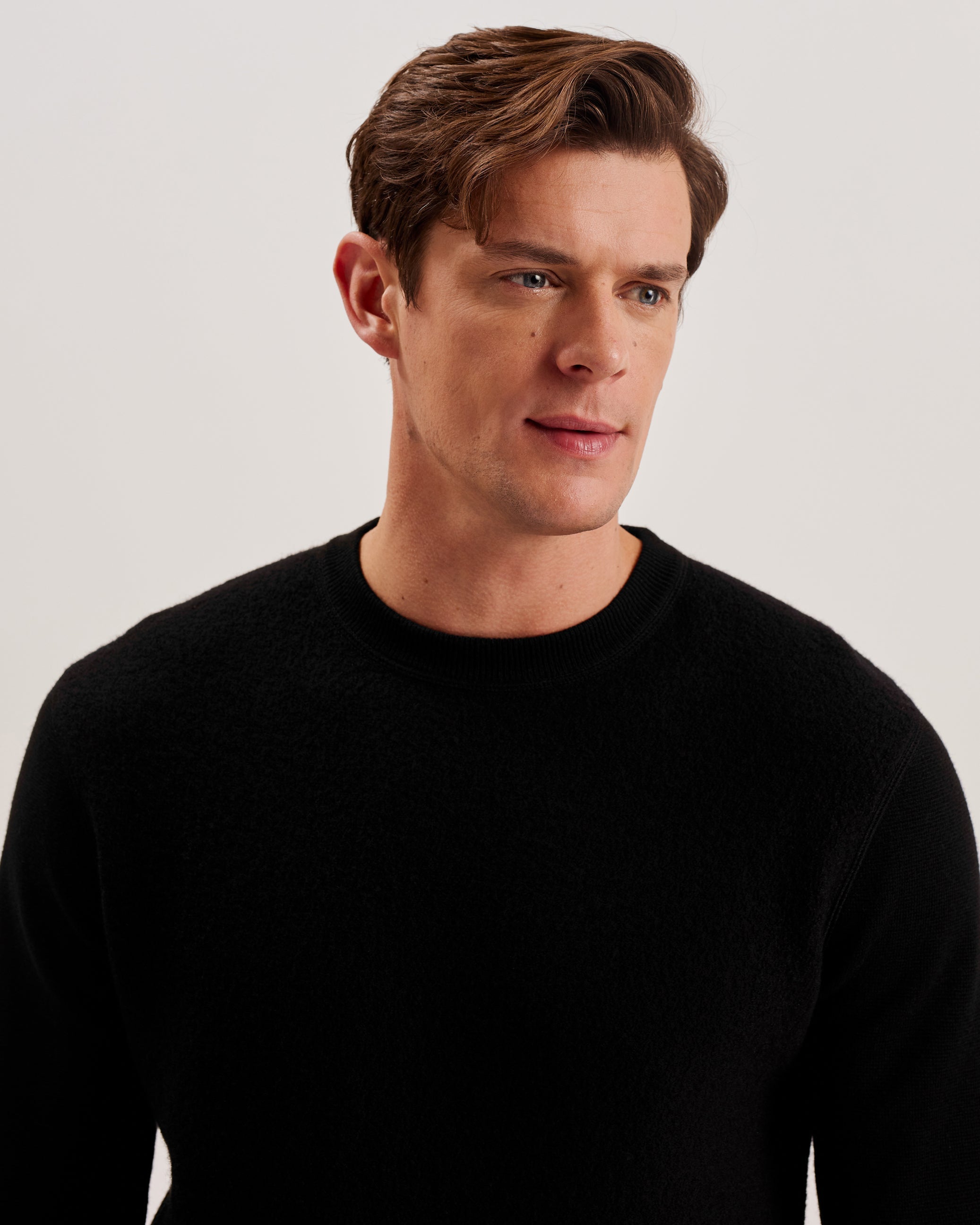 Olmste Long Sleeve Boucle Wool Stitch Crew Neck Black