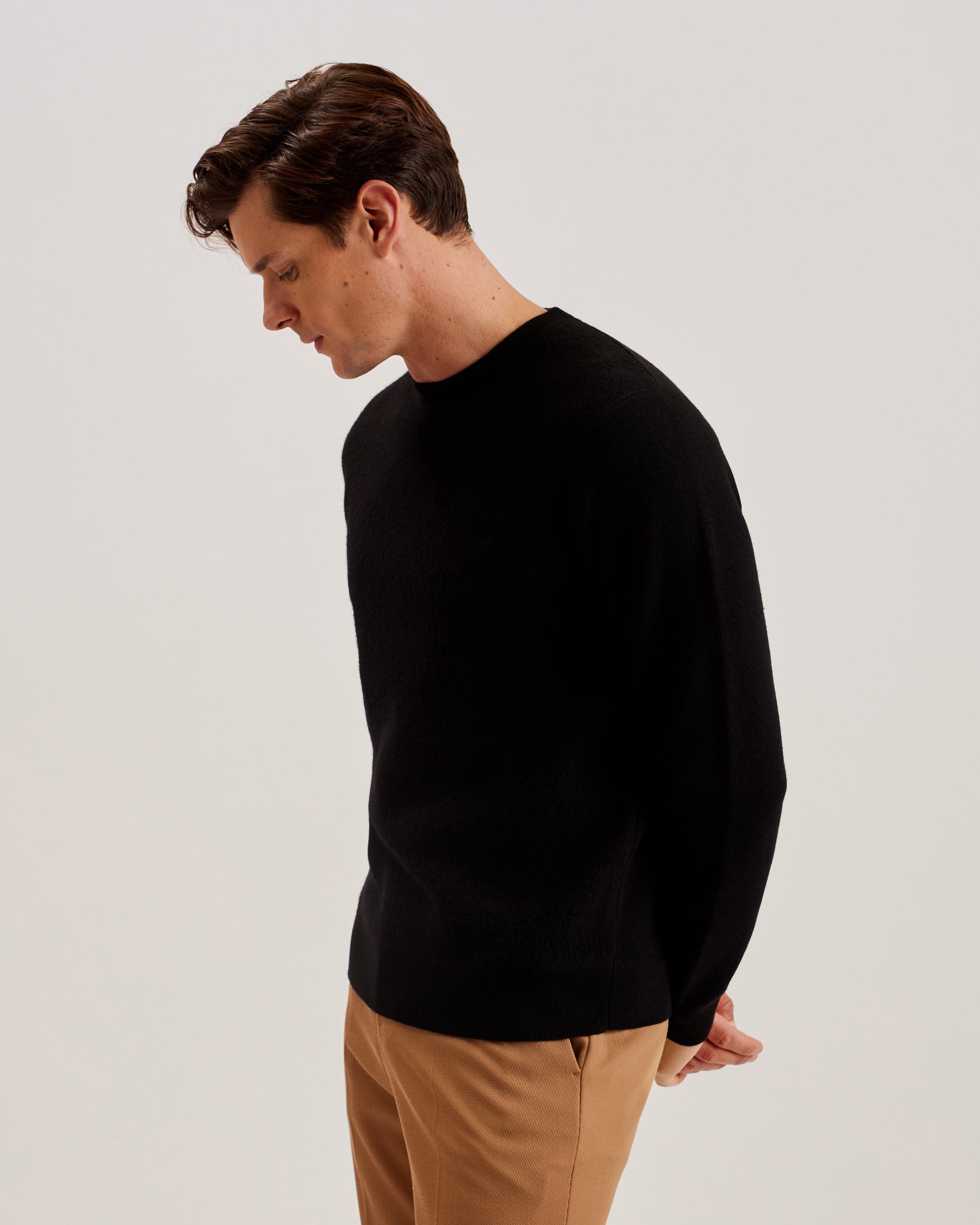 Olmste Long Sleeve Boucle Wool Stitch Crew Neck Black