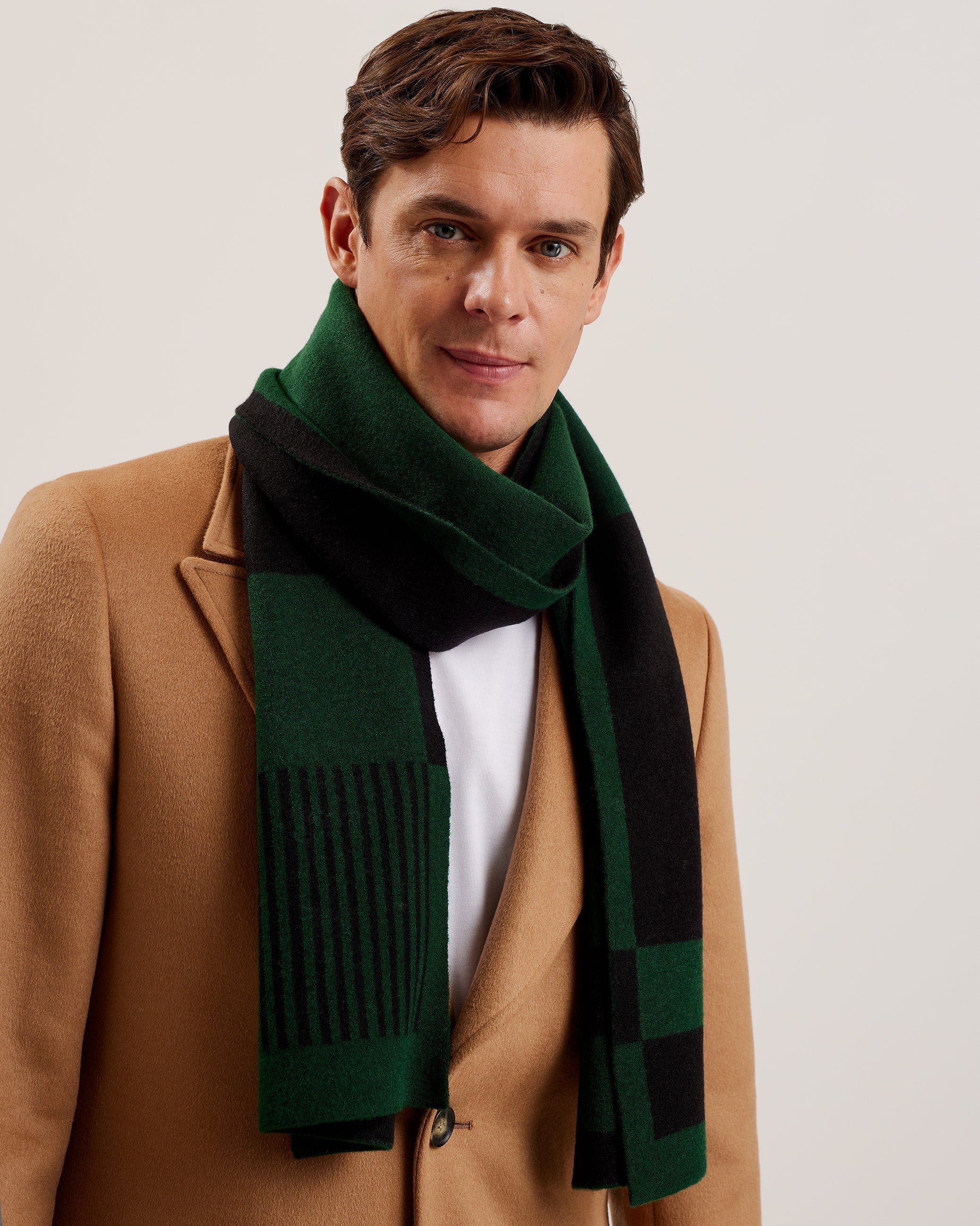 Sammmis Knitted Scarf Dk-Green