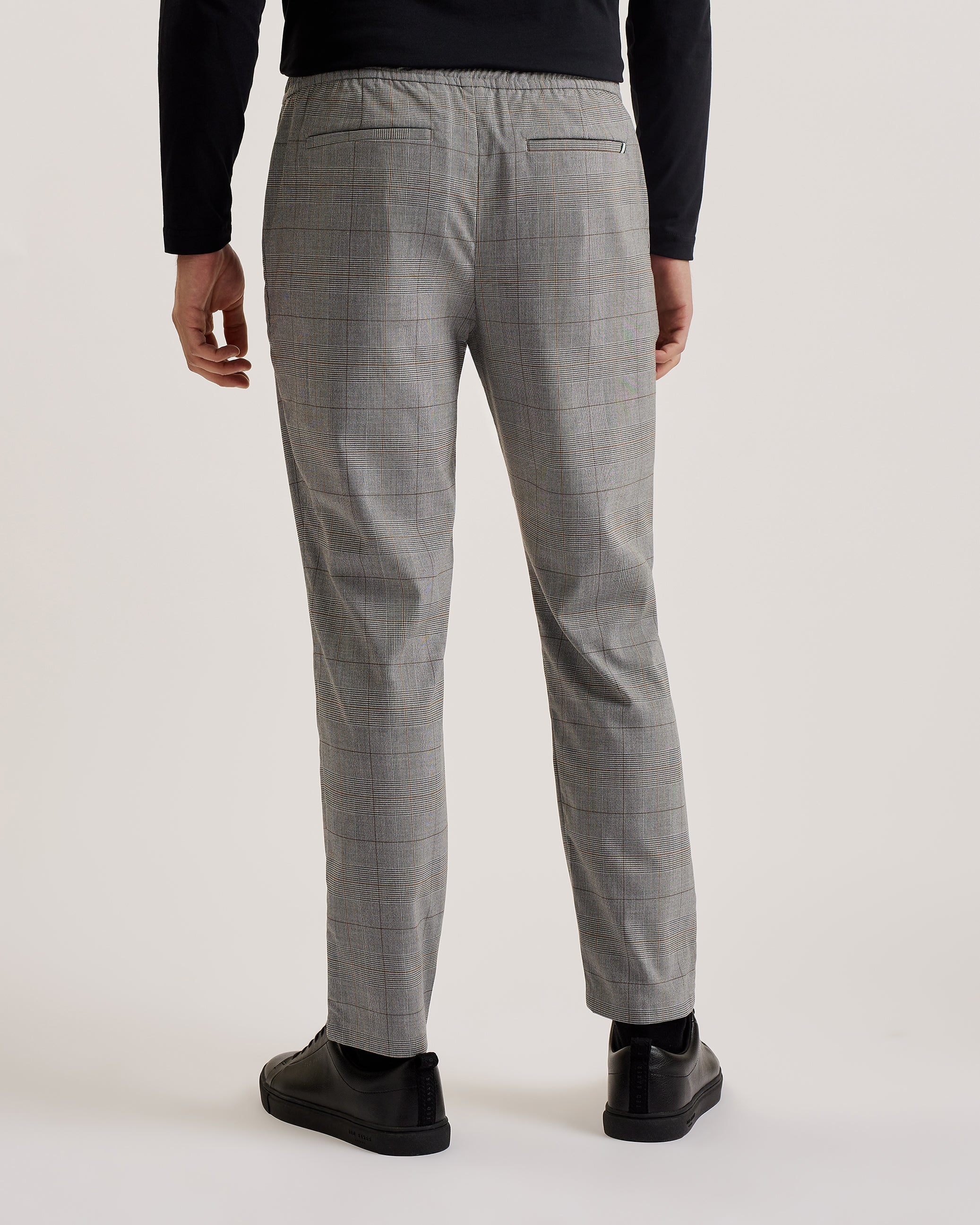 Nicolo Pow Slim Trouser Stone