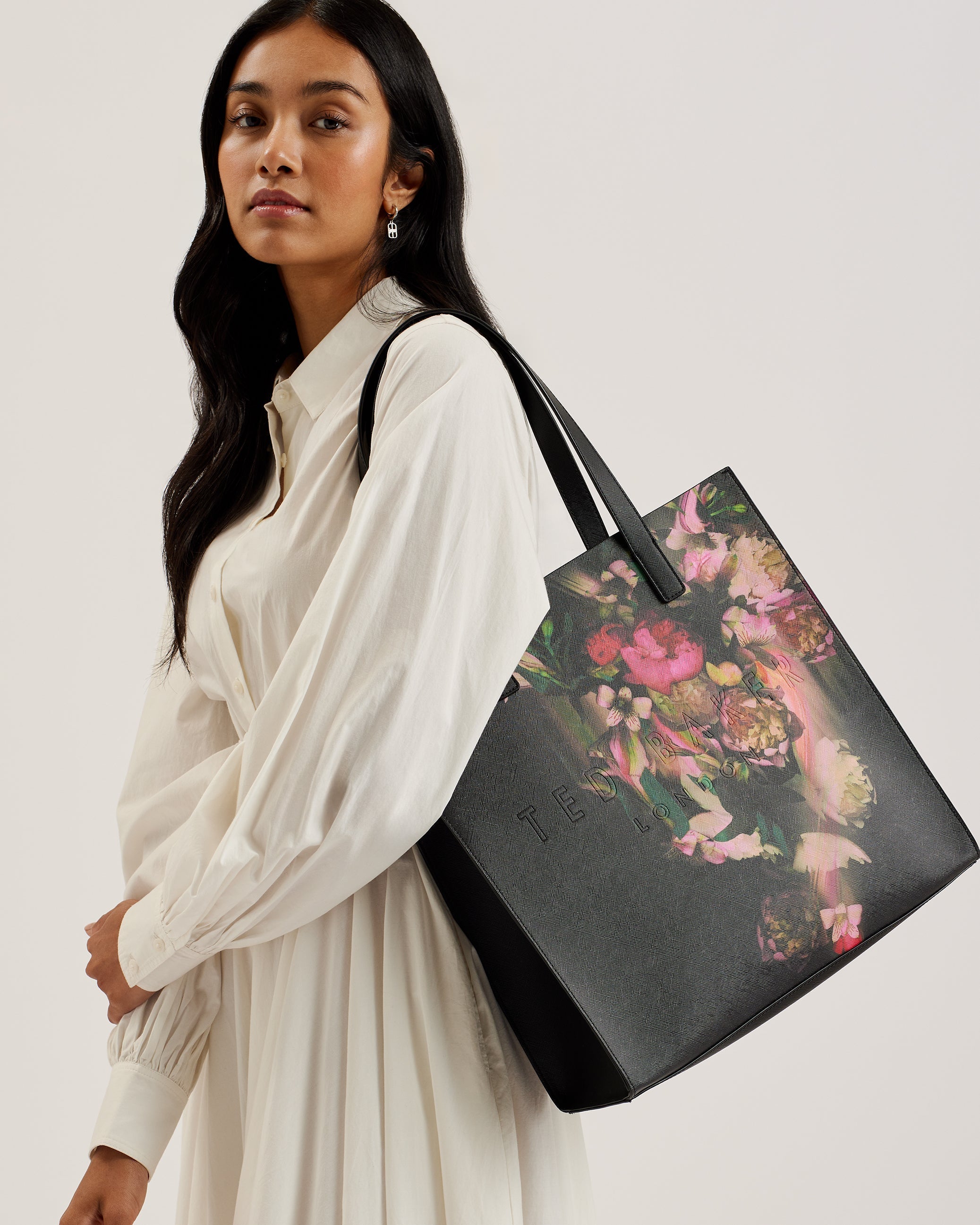 Saliine Printed Floral Large Icon Bag Black