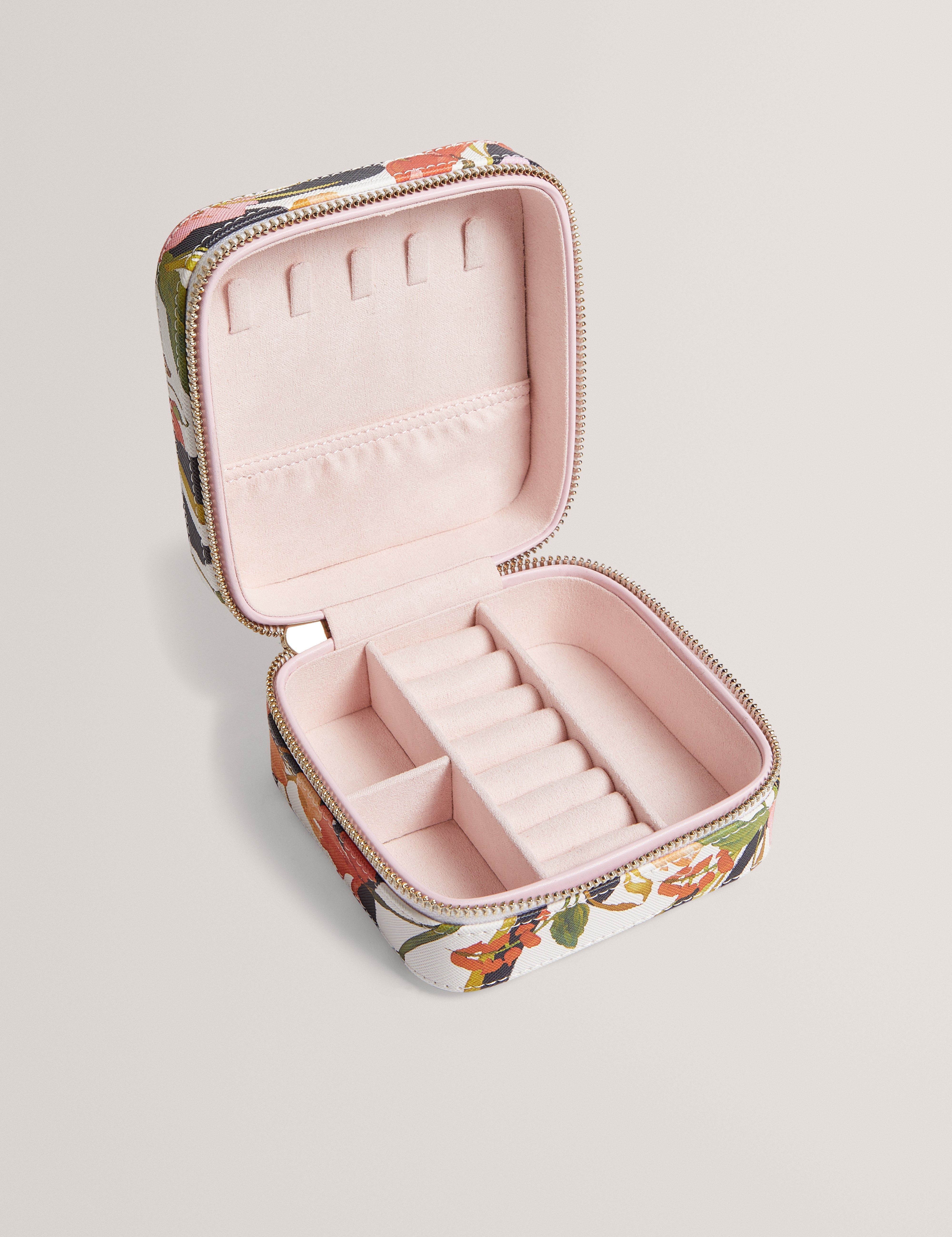 Edwi Printed Floral Medium Jewellery Case Nat-White