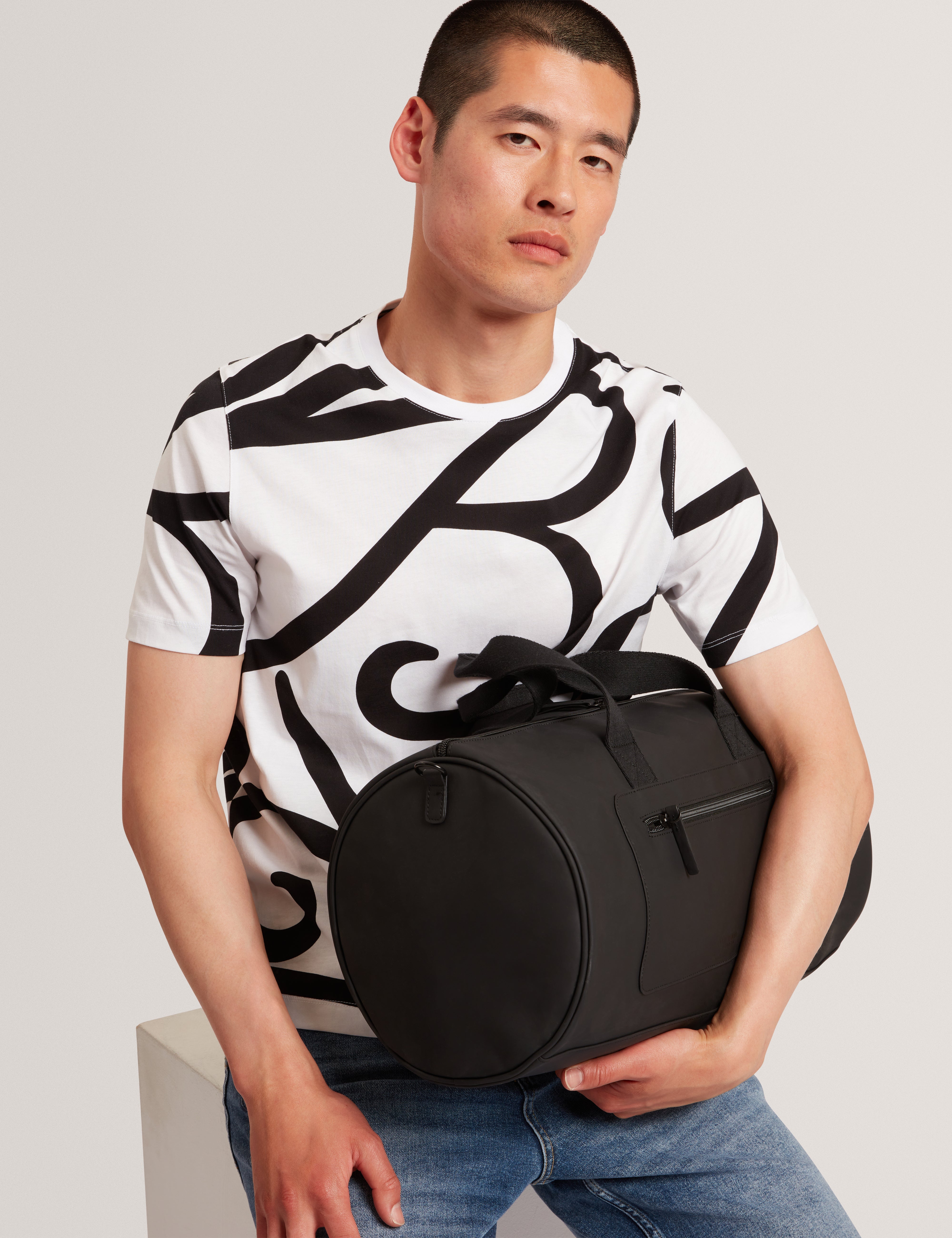 Ryland Rubberised Pu Holdall Black