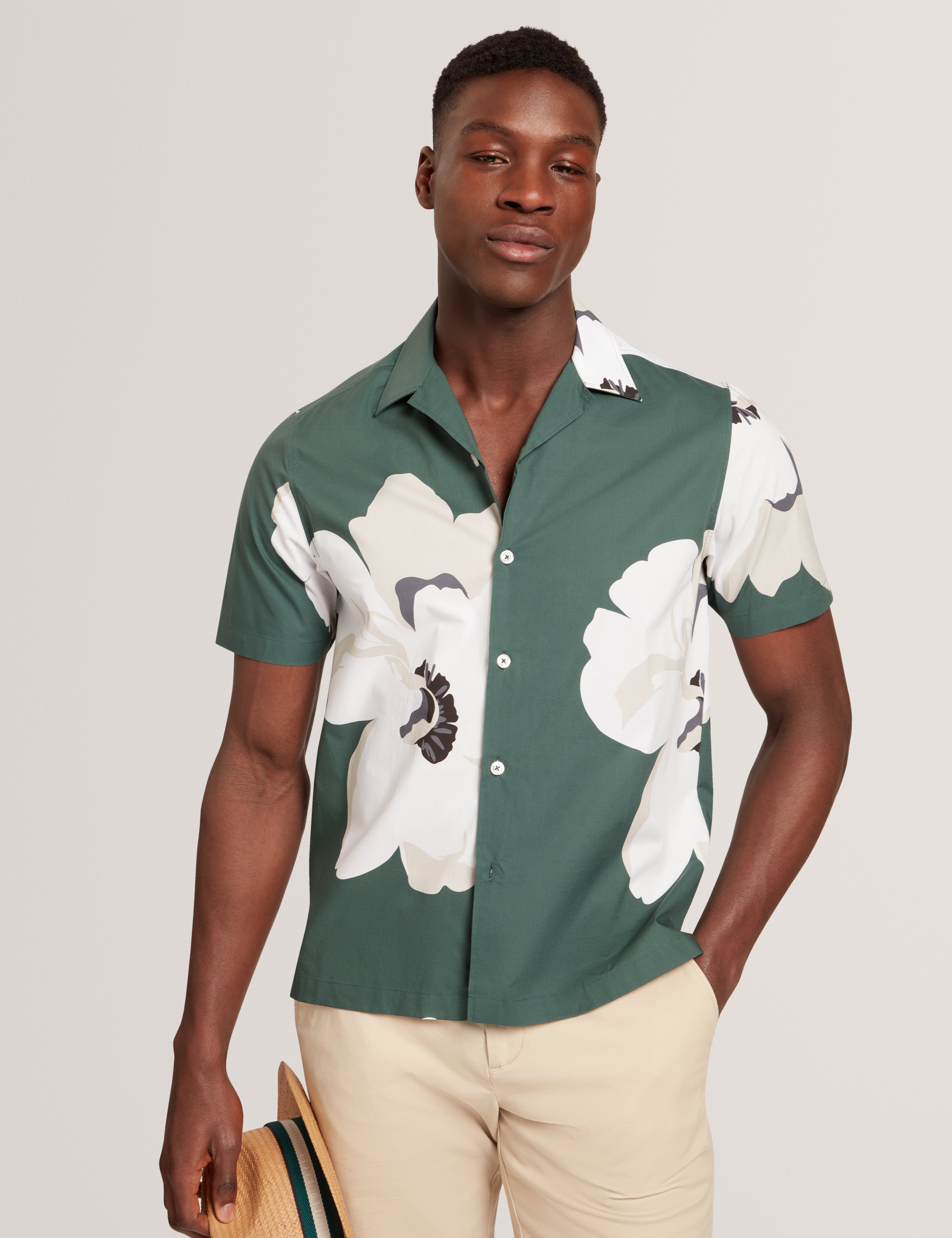 Hebbden Short Sleeve Relaxed Floral Shirt Dk-Green
