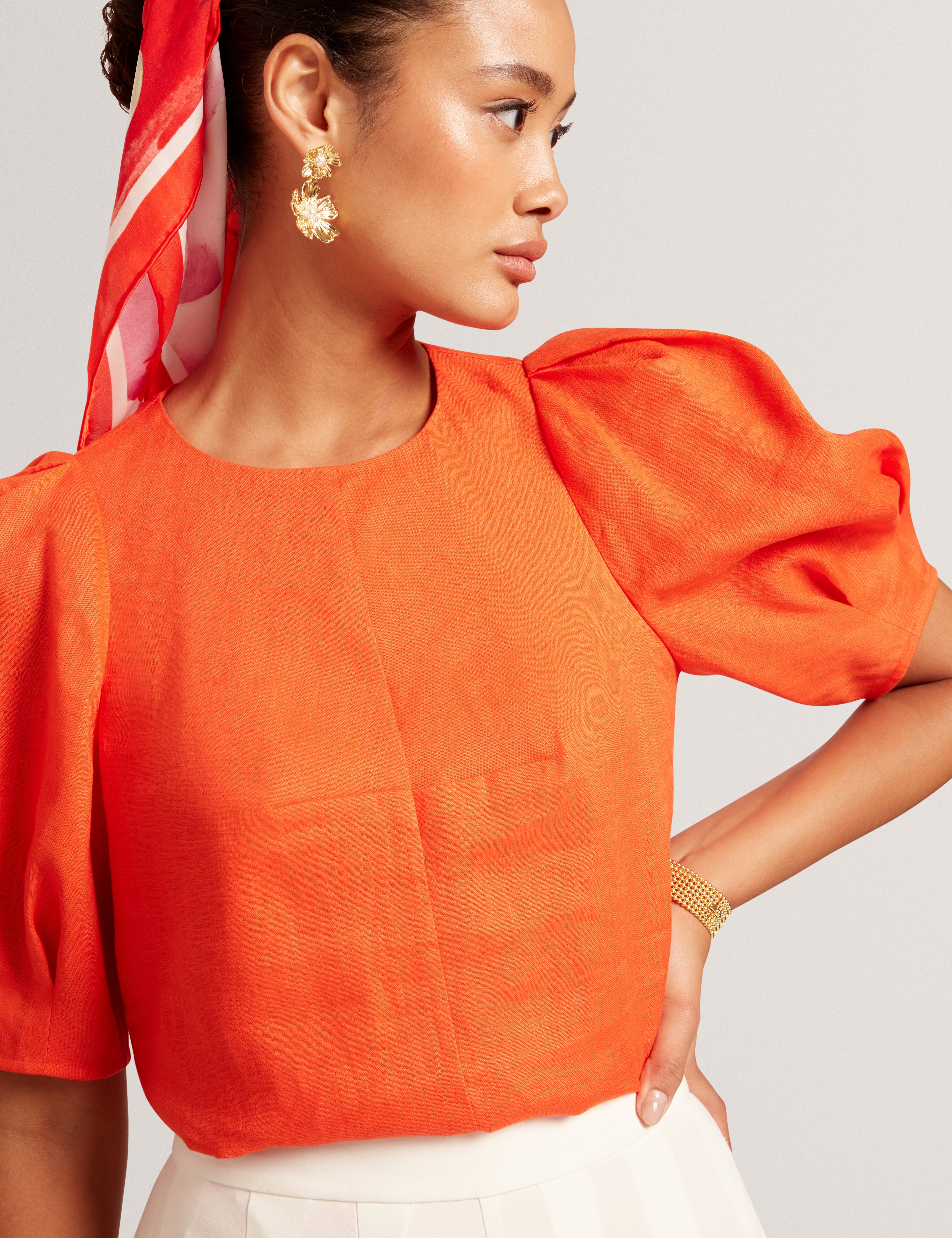 ORANGE