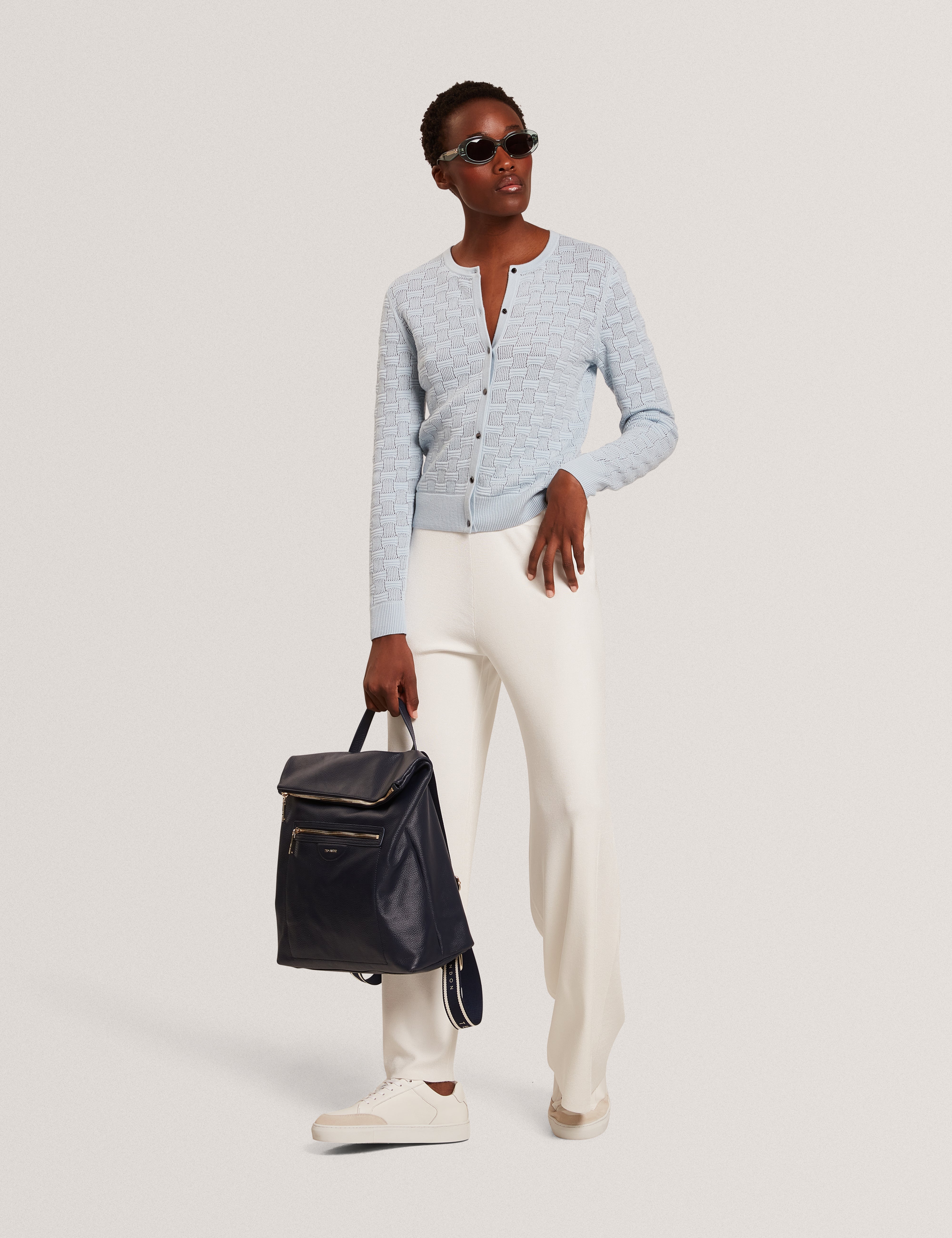 Cahrie Touch Of Silk Knitted Crew Neck Cardigan Pl-Blue