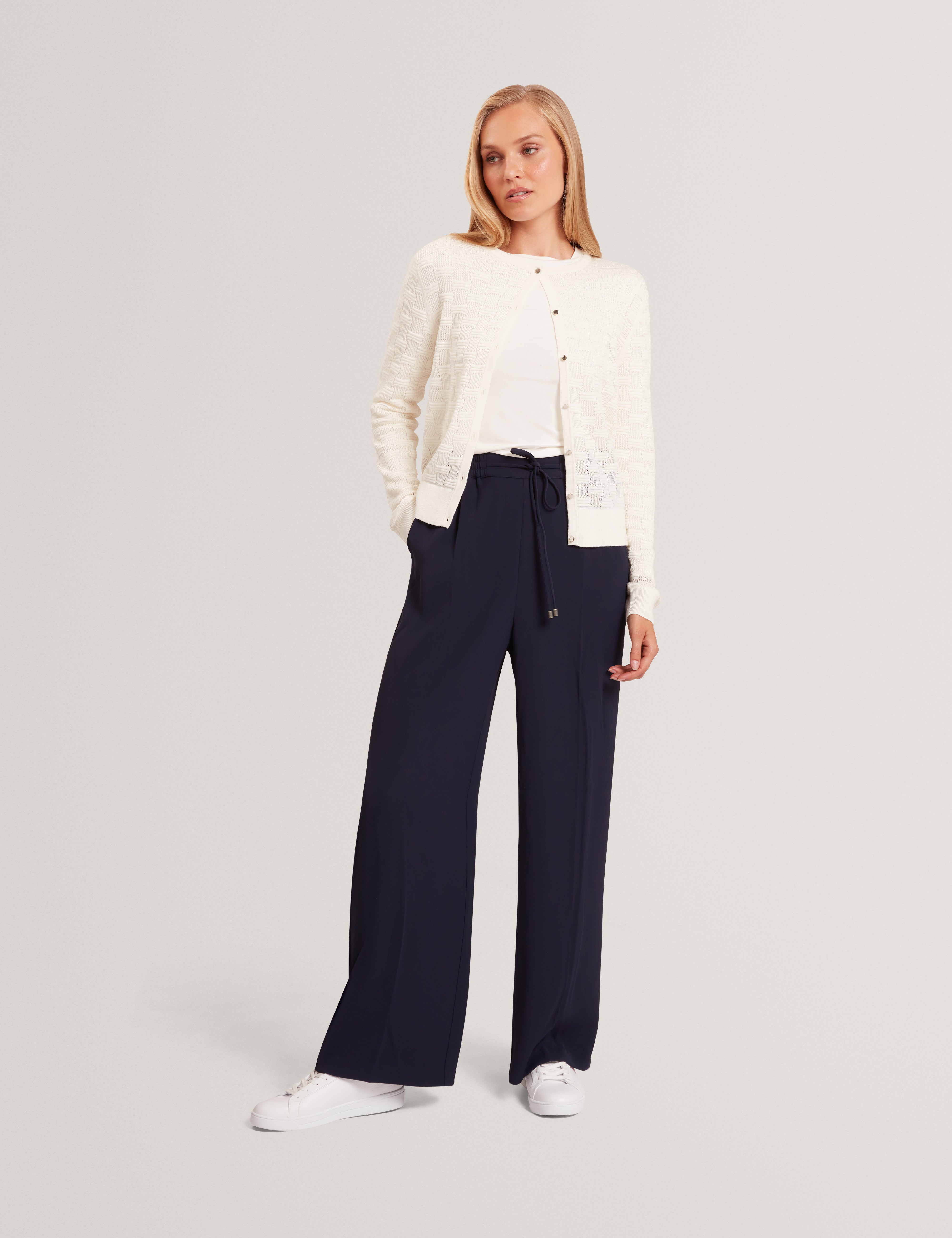 Cahrie Touch Of Silk Knitted Crew Neck Cardigan White