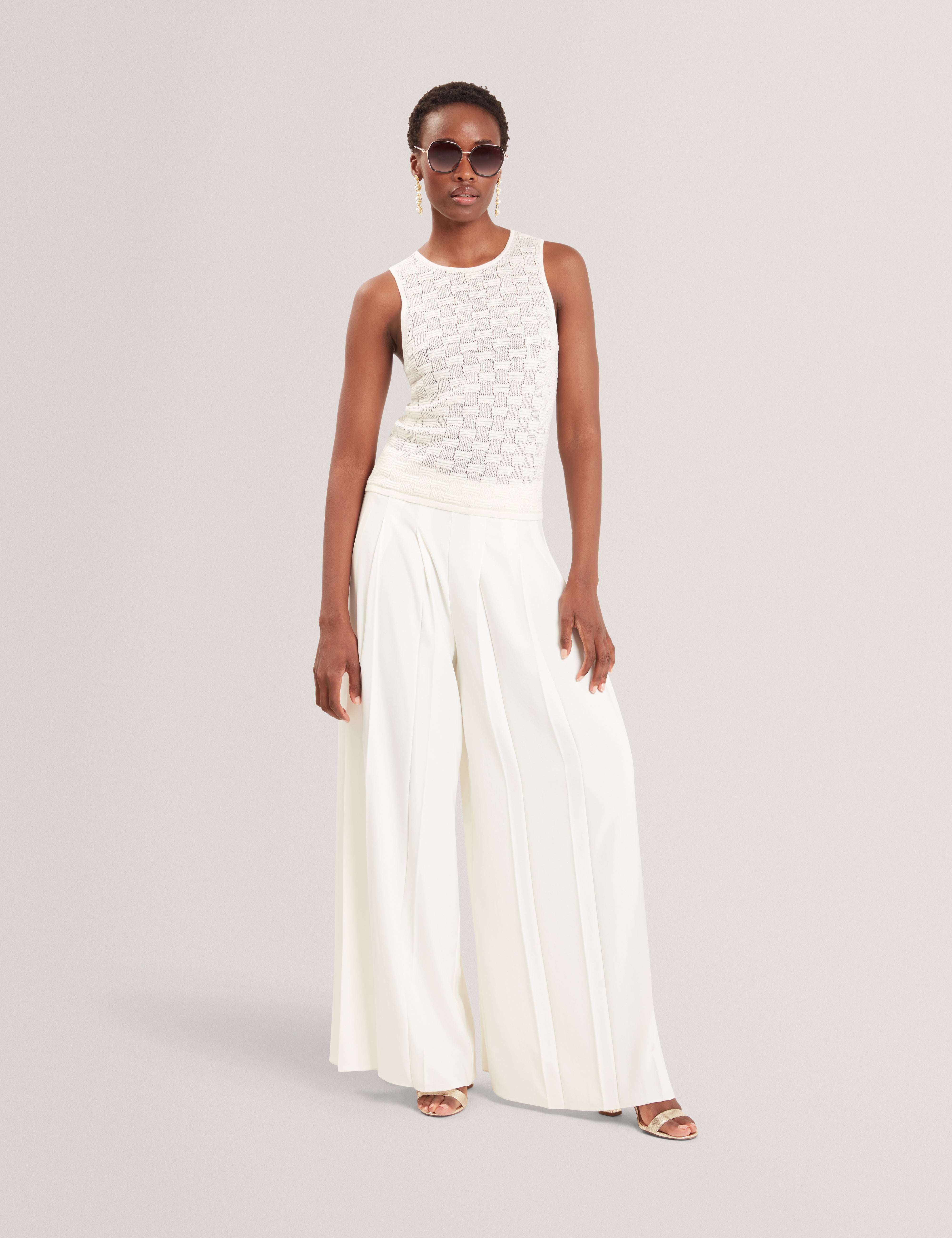 Yuna Touch Of Silk Knitted Sleeveless Top White