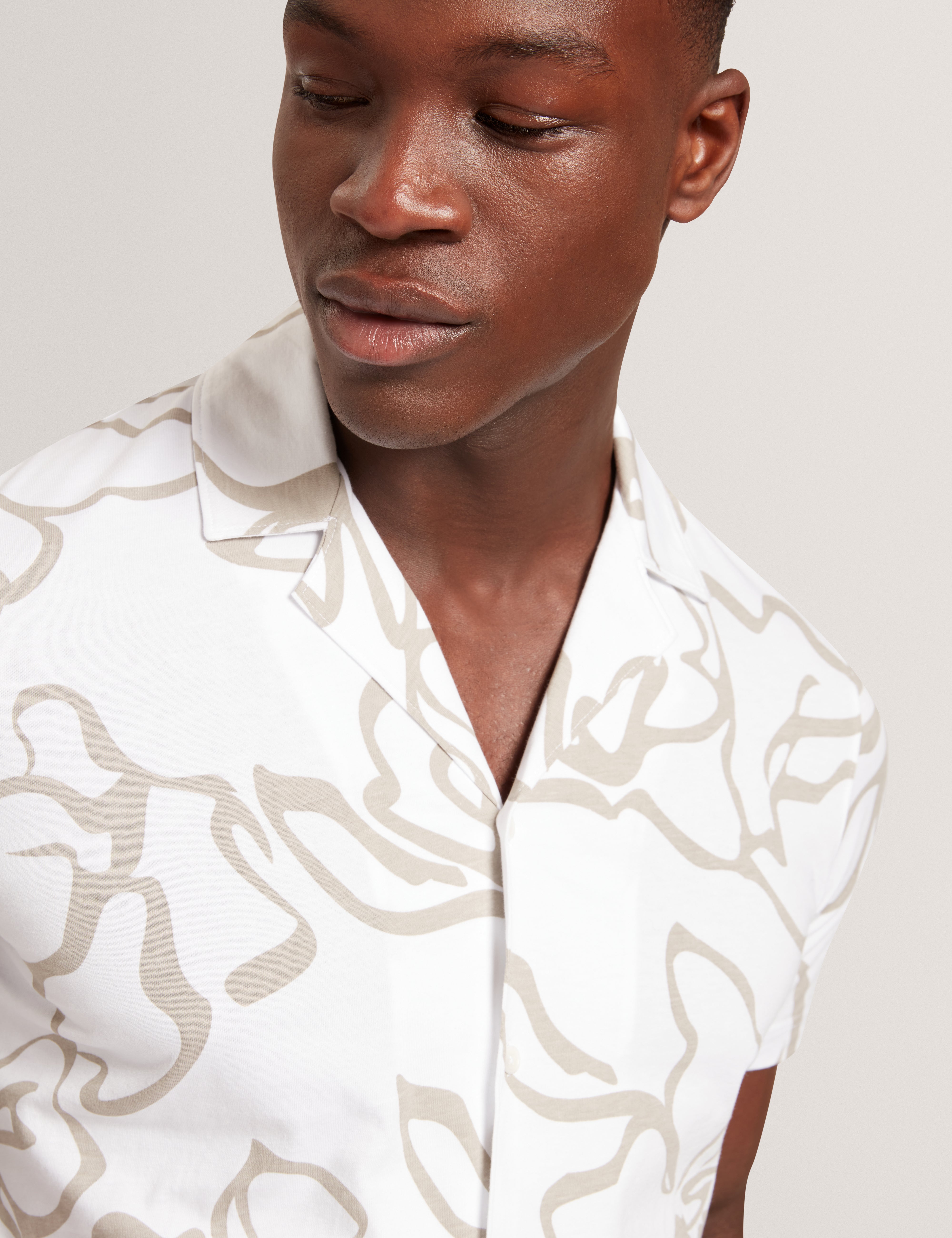 Claub Short Sleeve Floral Jersey Shirt White