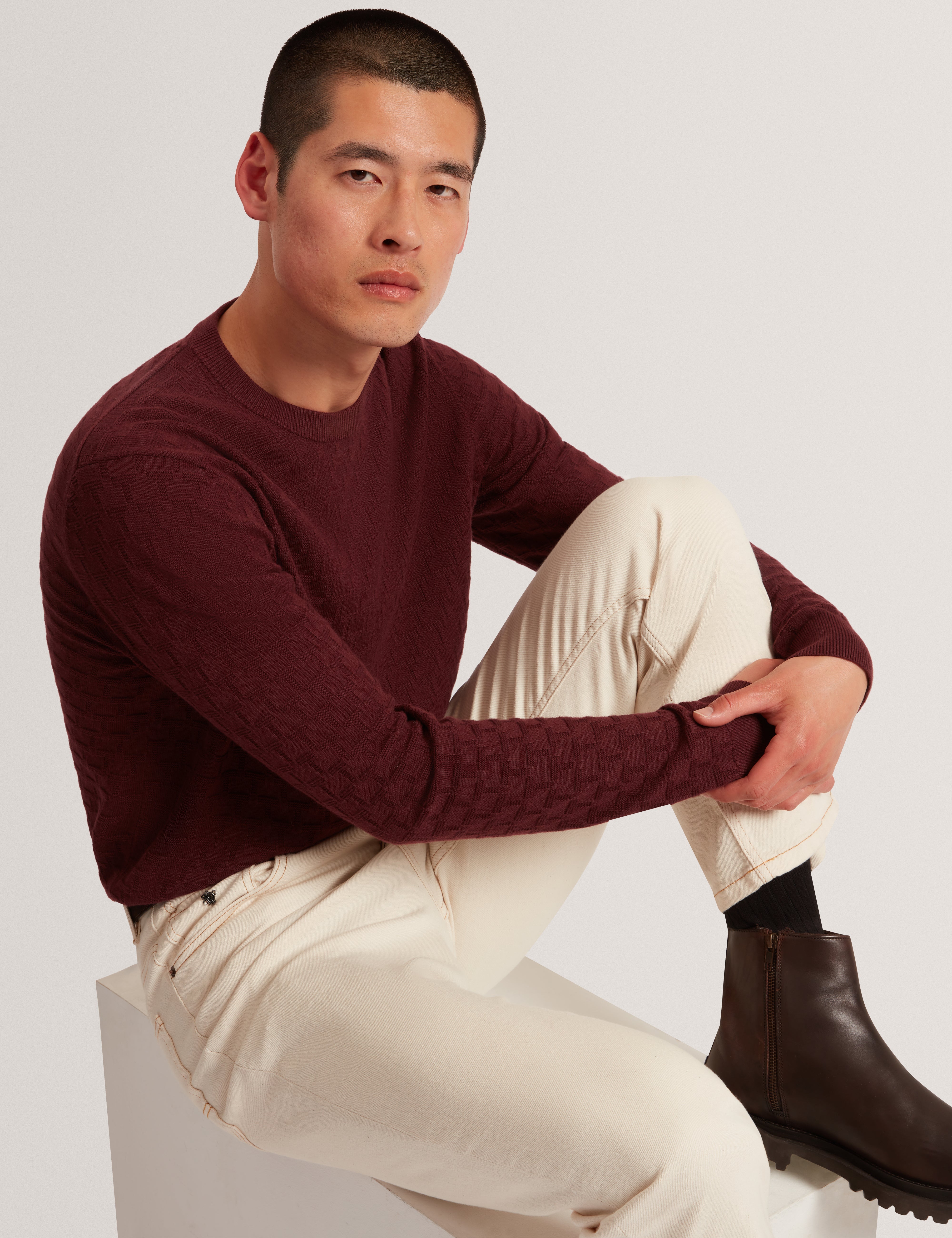 Sainsy T Stitch Crew Neck Maroon