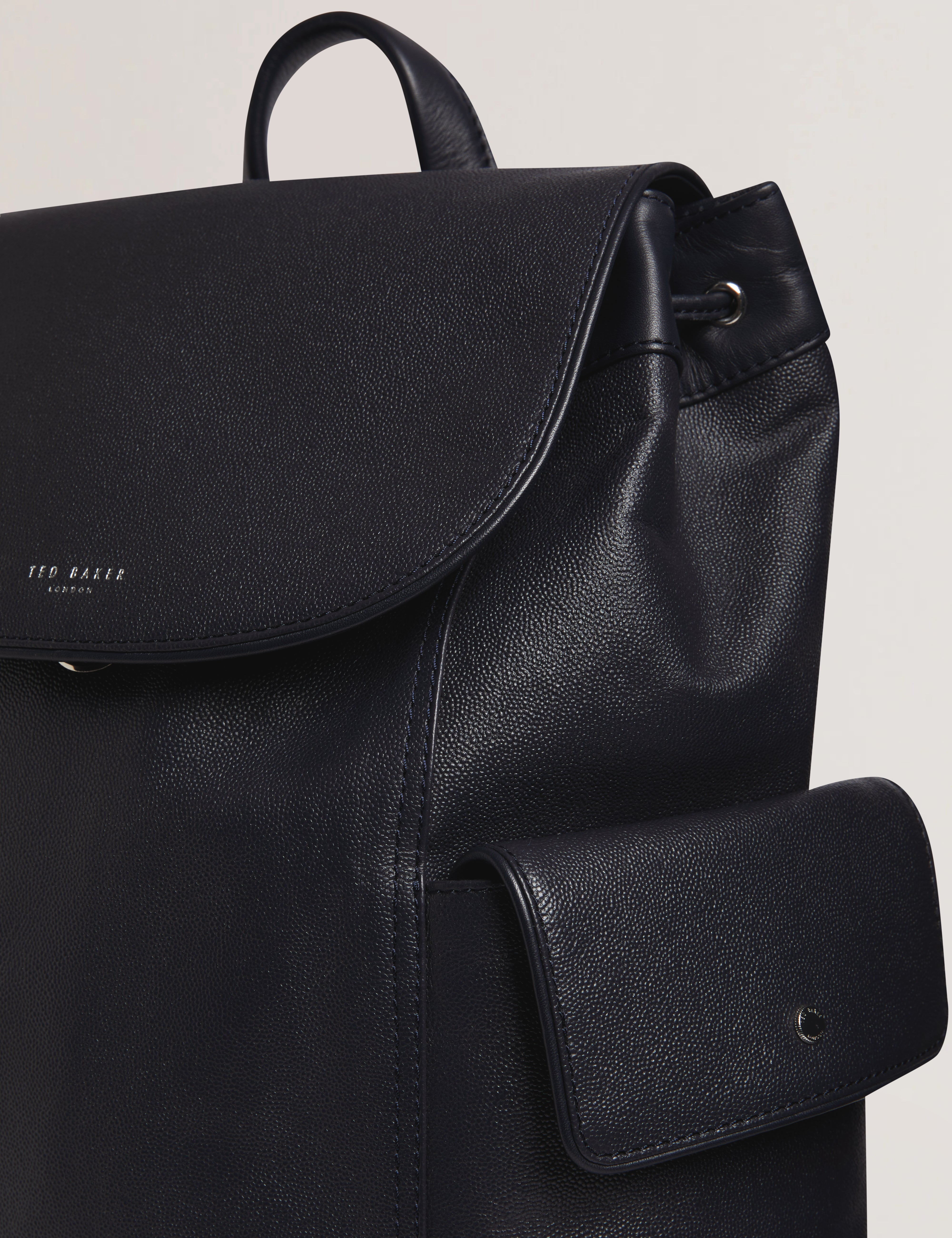 حقيبة ظهر Kailebs المصنوعة من جلد الكافيار باللون الكحلي الداكن