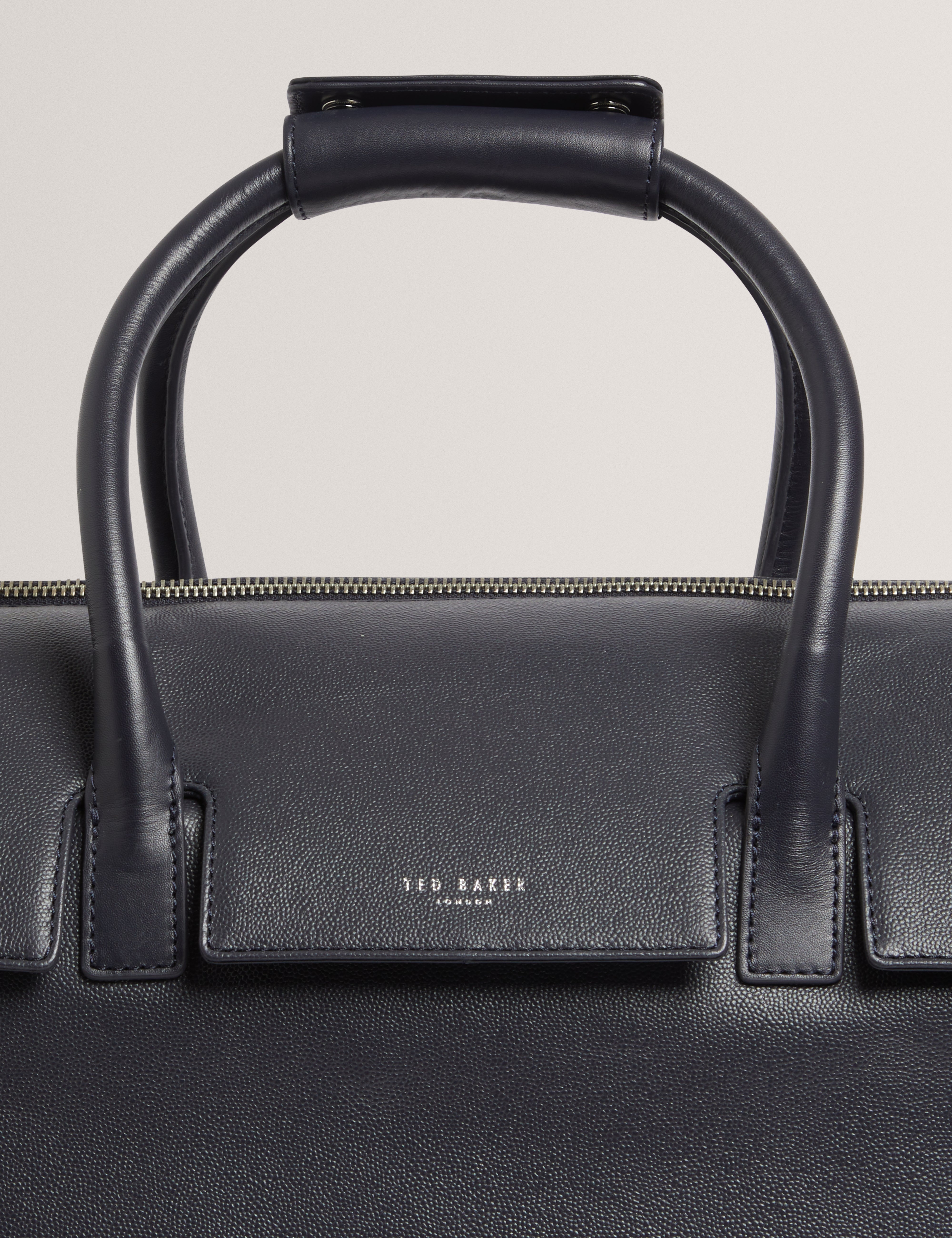 Karters Caviar Leather Weekend Bag Dk-Navy
