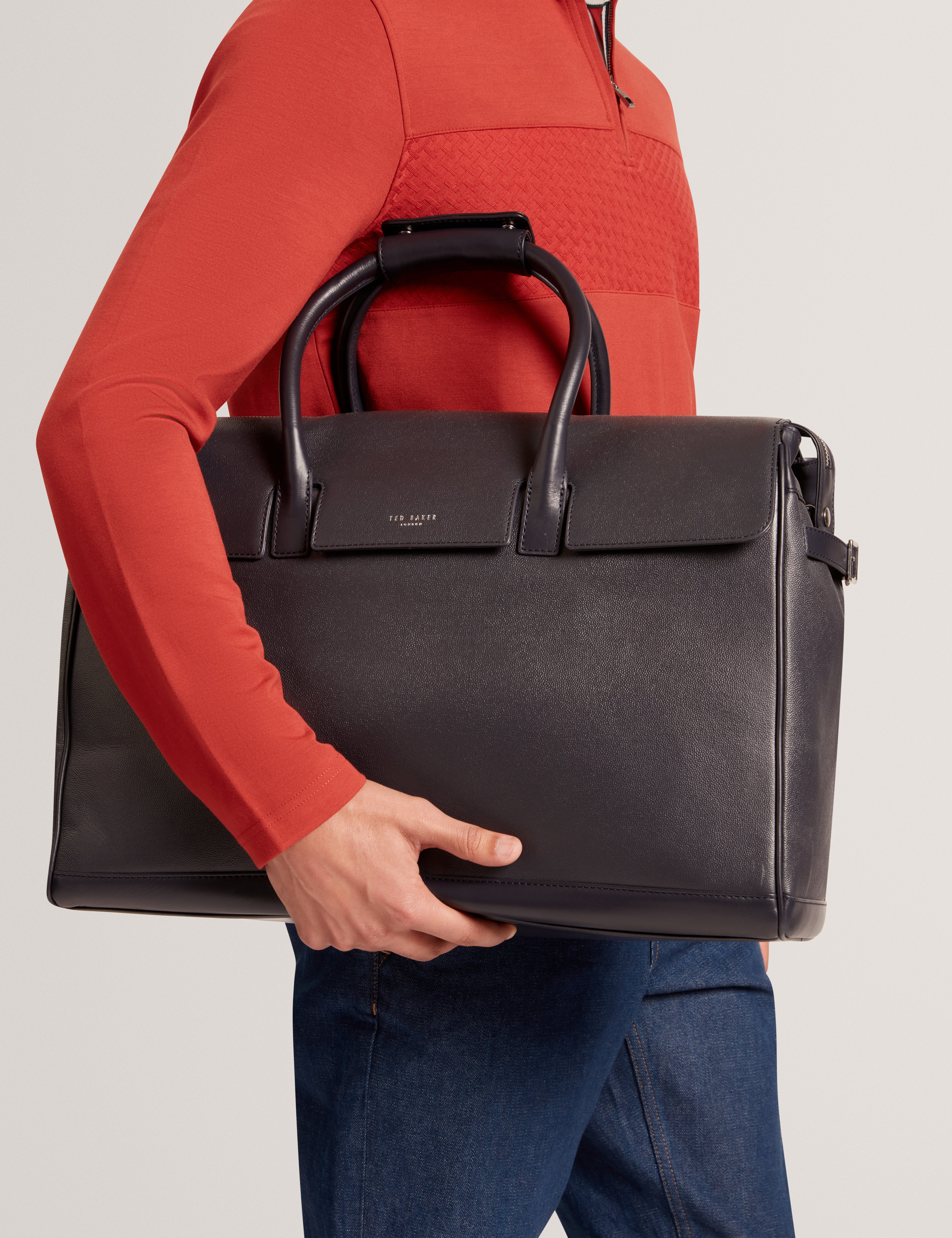 Karters Caviar Leather Weekend Bag Dk-Navy