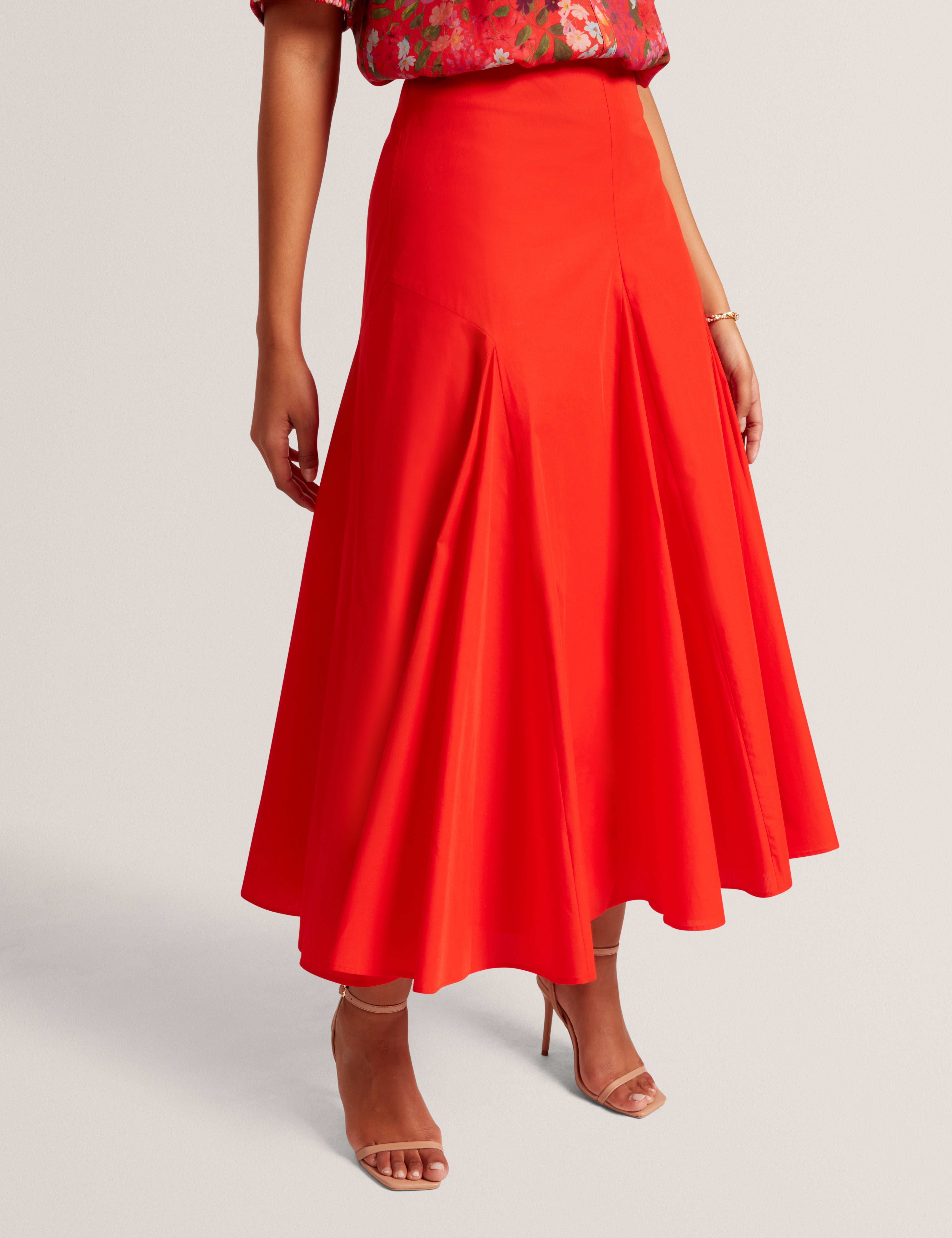 زانزا تنورة ميدي من القطن والبوبلين باللون الأحمر