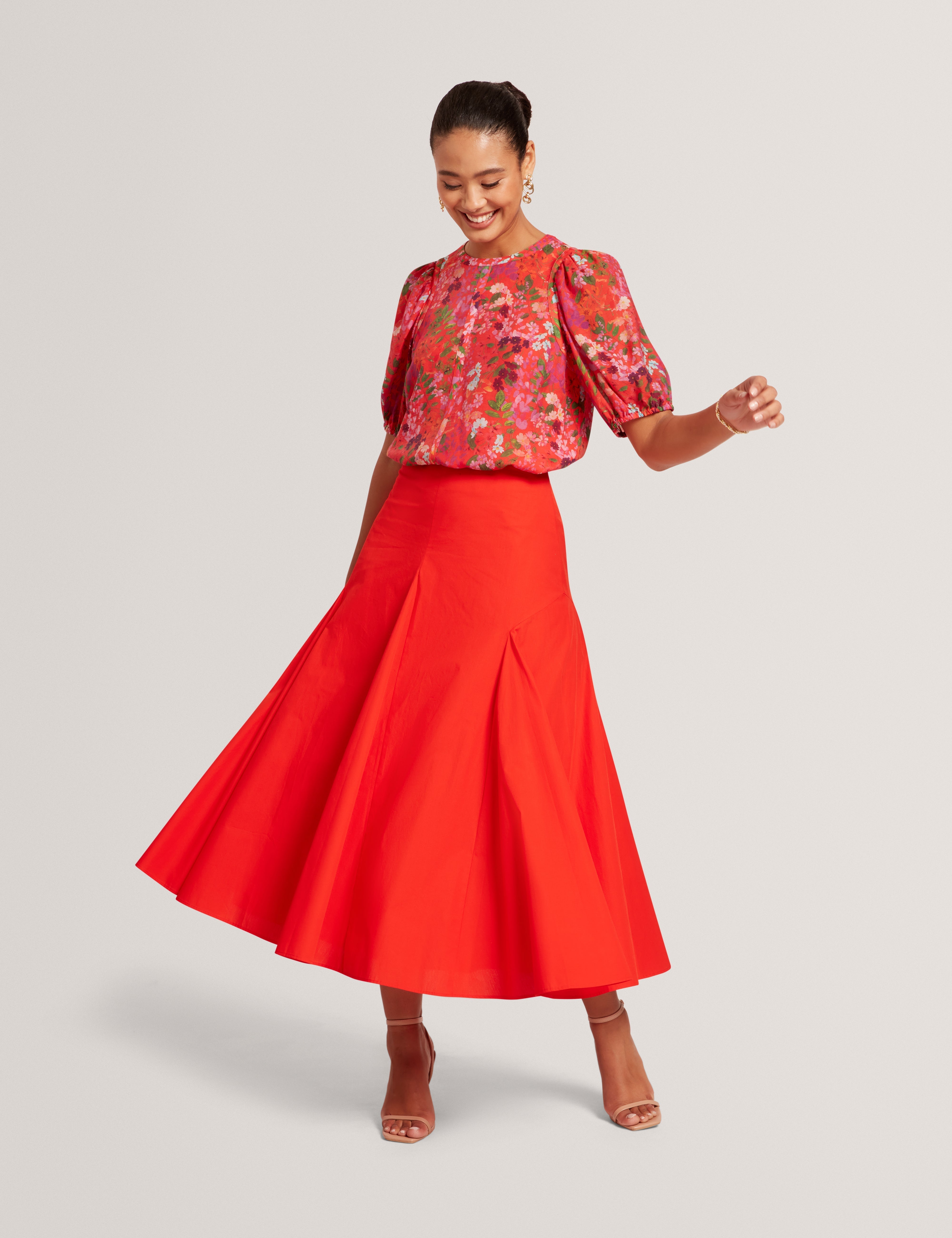 زانزا تنورة ميدي من القطن والبوبلين باللون الأحمر