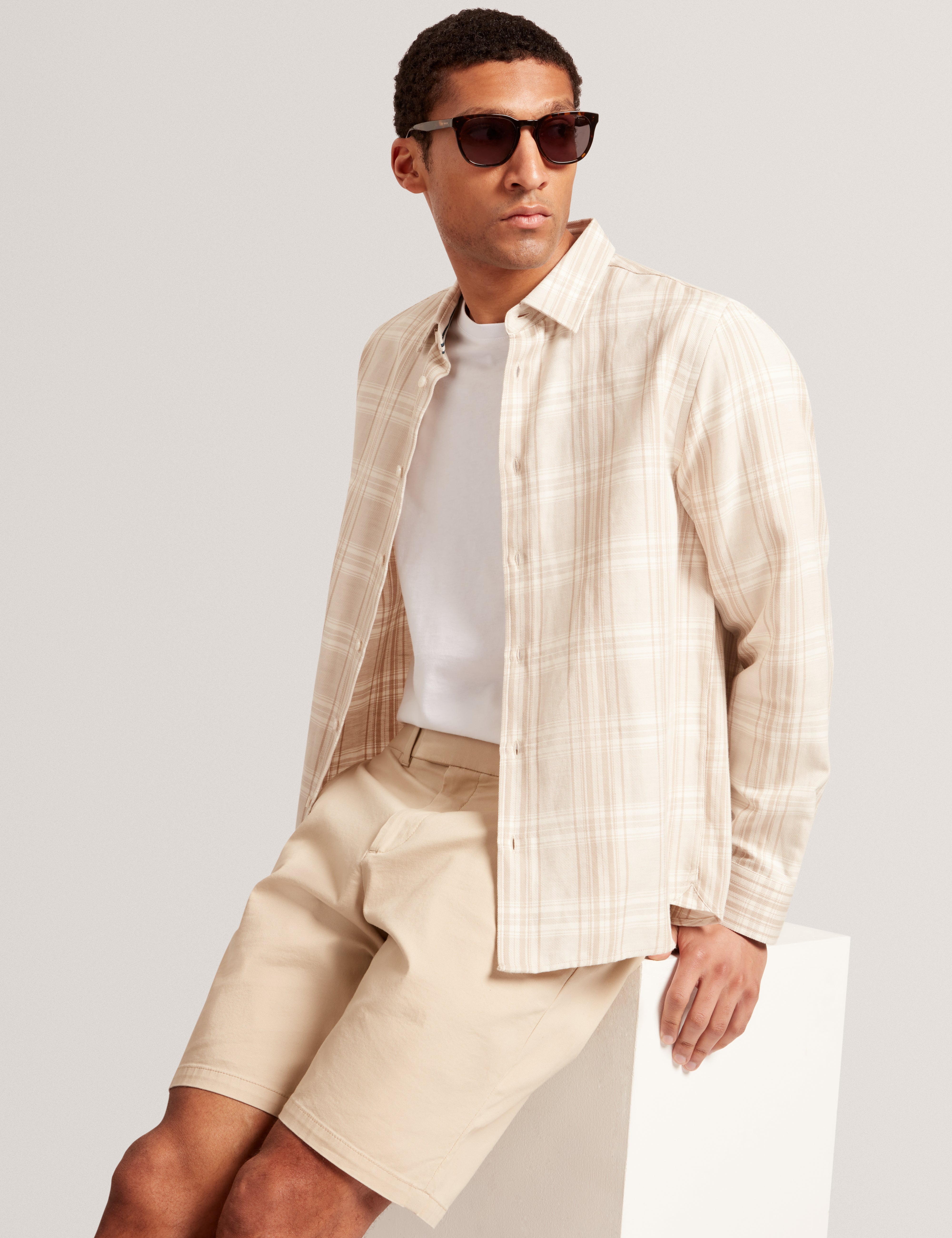 Zeuso Long Sleeve Linen Blend Oversized Check Shirt Taupe