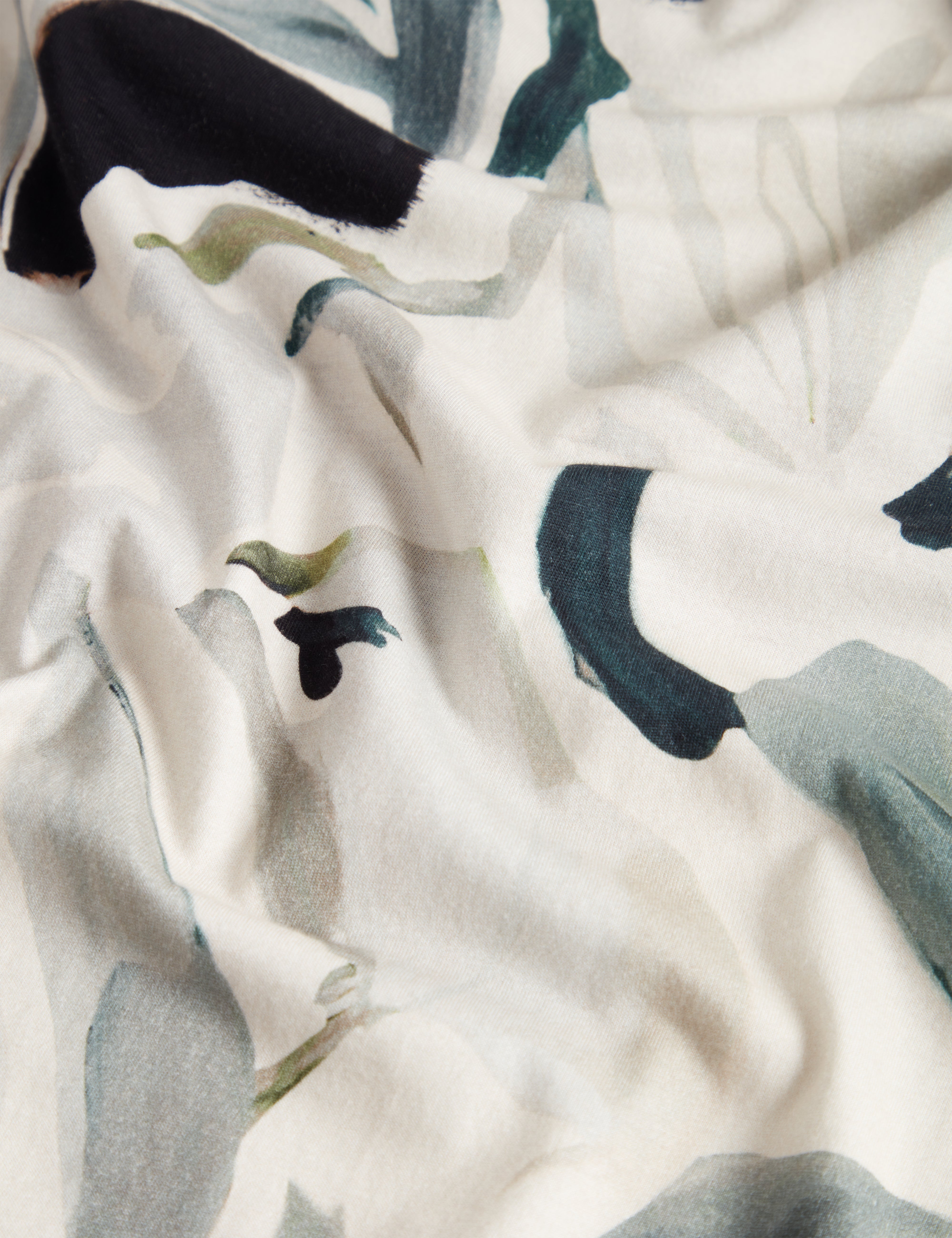 Almoi Short Sleeve Cotton Floral Print T-Shirt Ecru