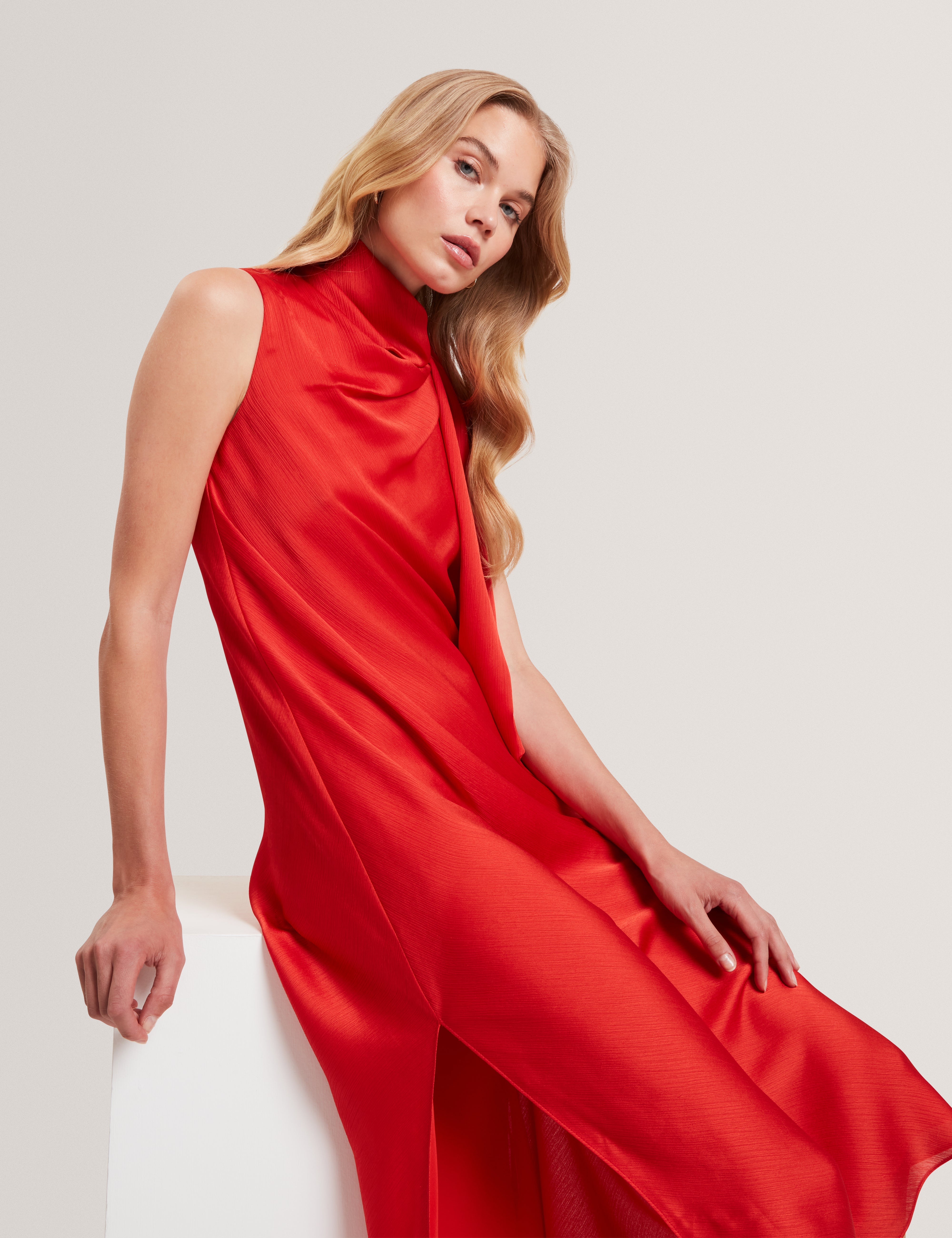Goana Sleeveless Neck Tie Midi Dress Bur-Orange