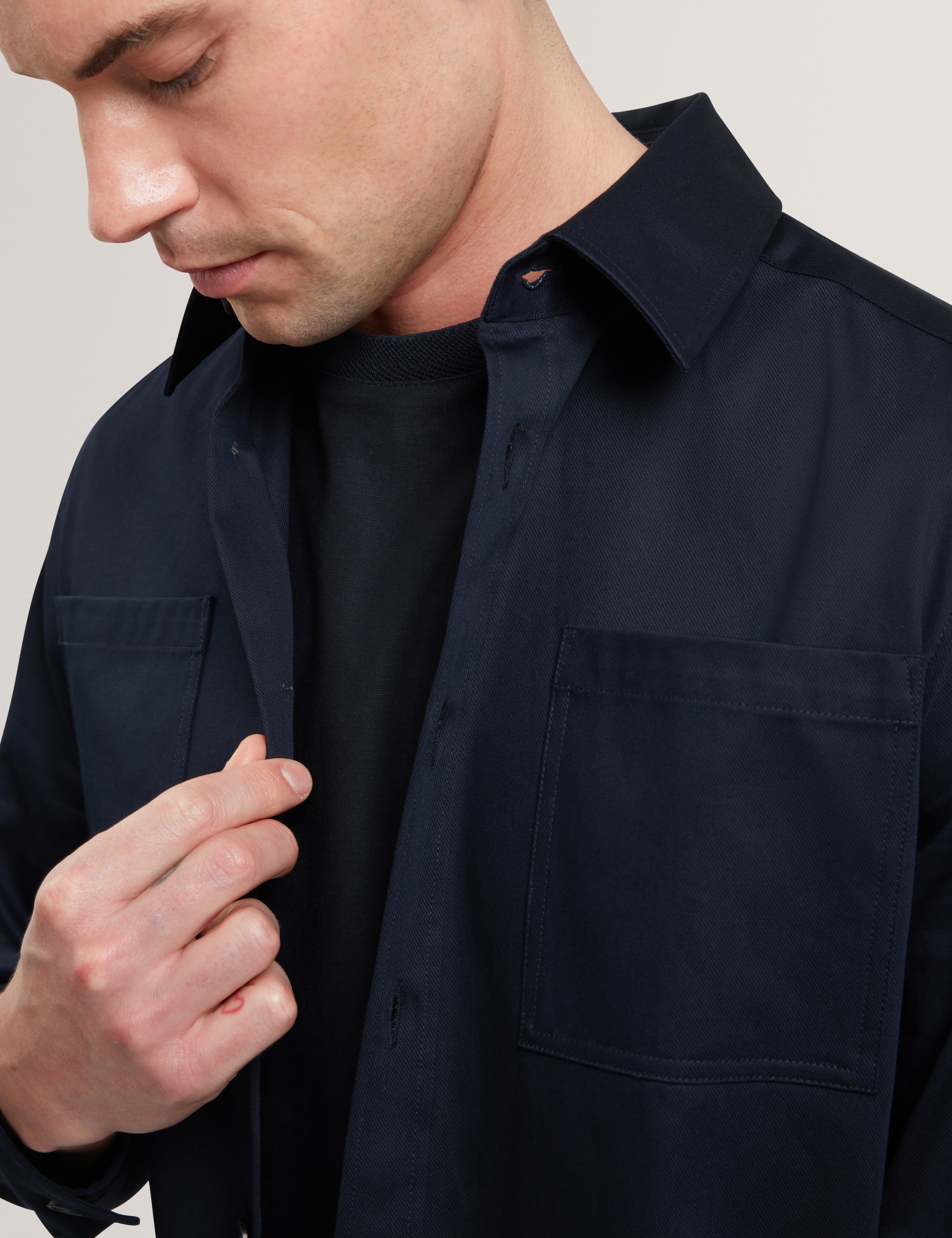 Lennard Long Sleeve Smart Twill Over Shirt Navy