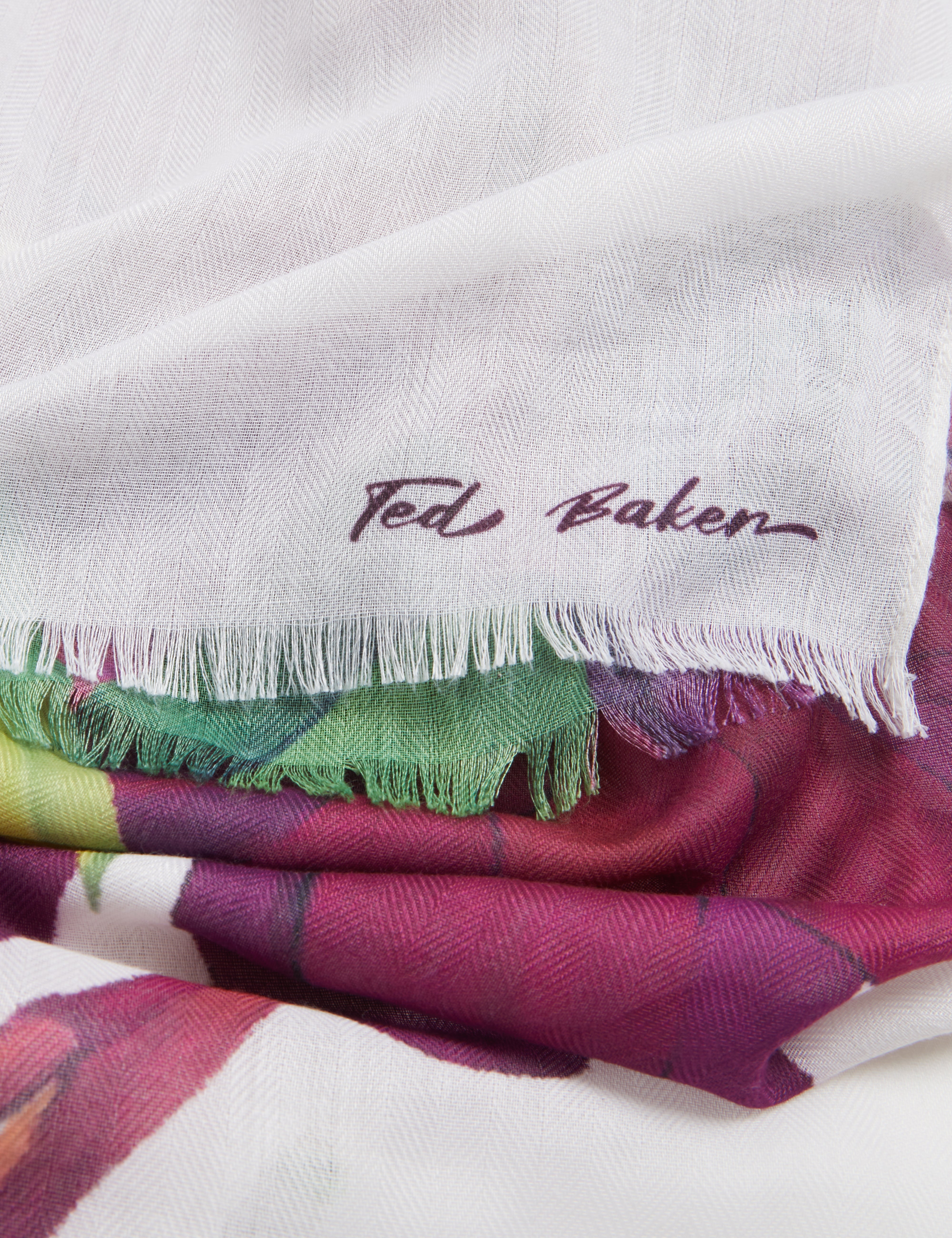Dahliya Herringbone Long Printed Scarf Cream