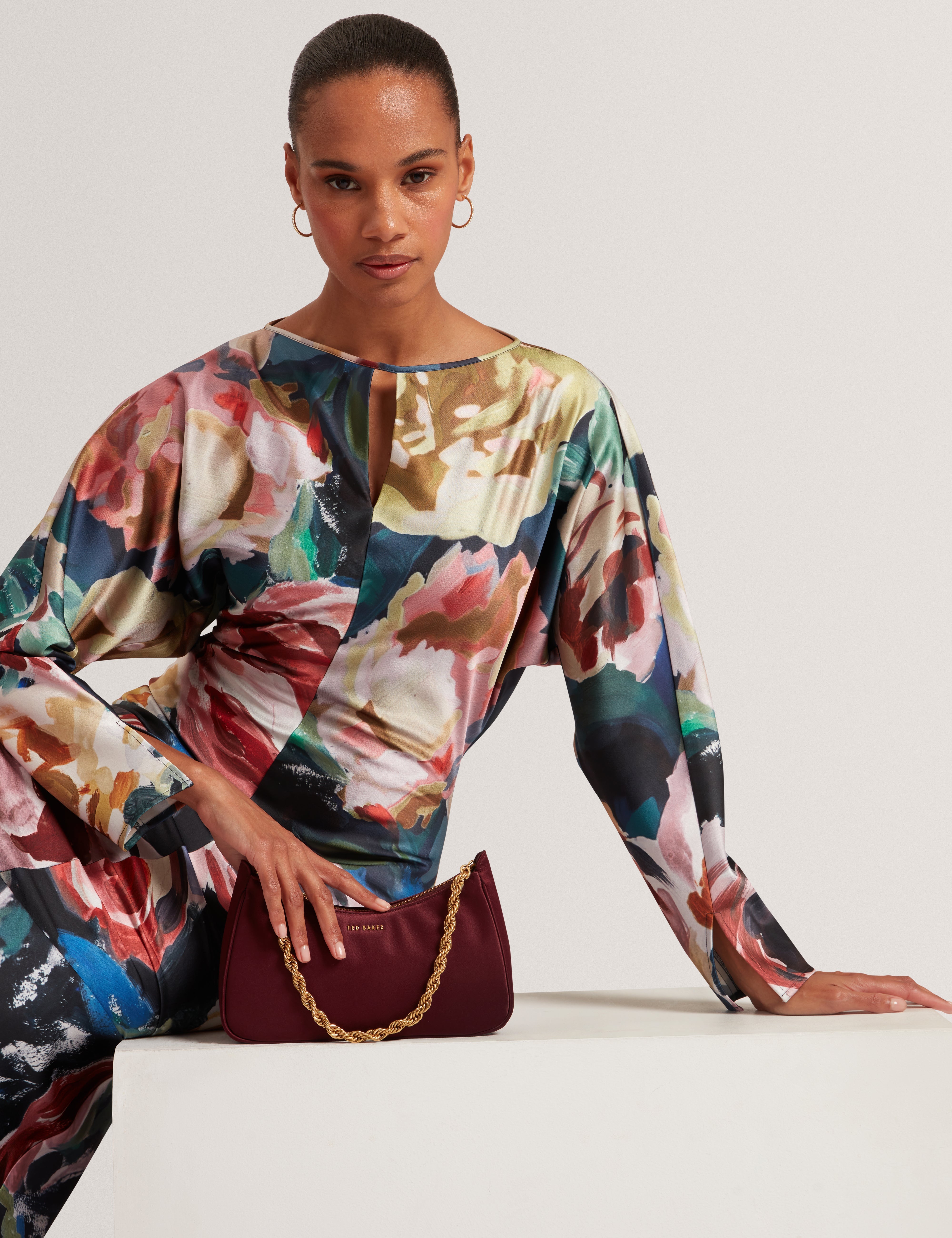 Lovesa Printed Long Sleeve Midi Dress Navy