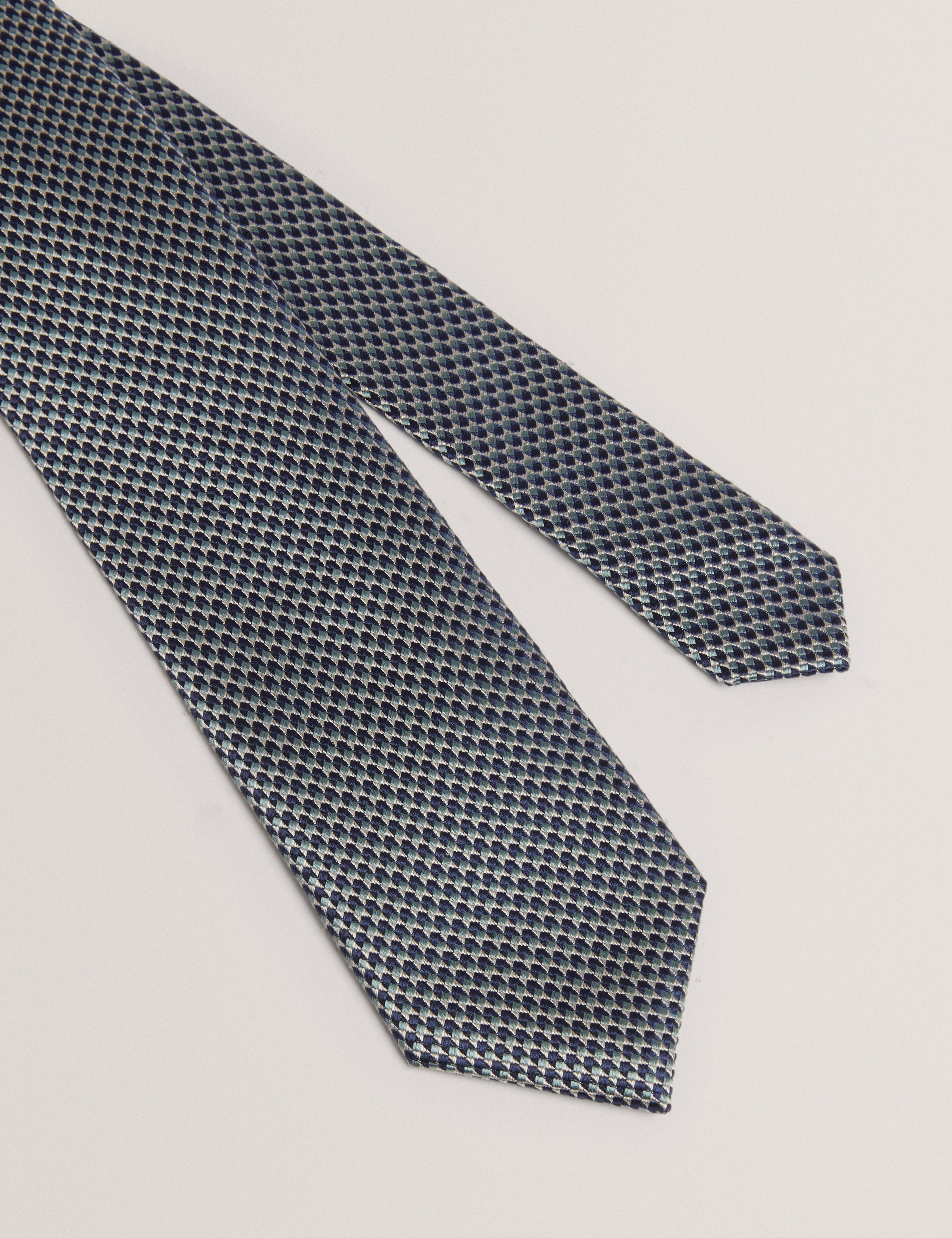 ديموس ربطة عنق من الحرير باللون الرمادي