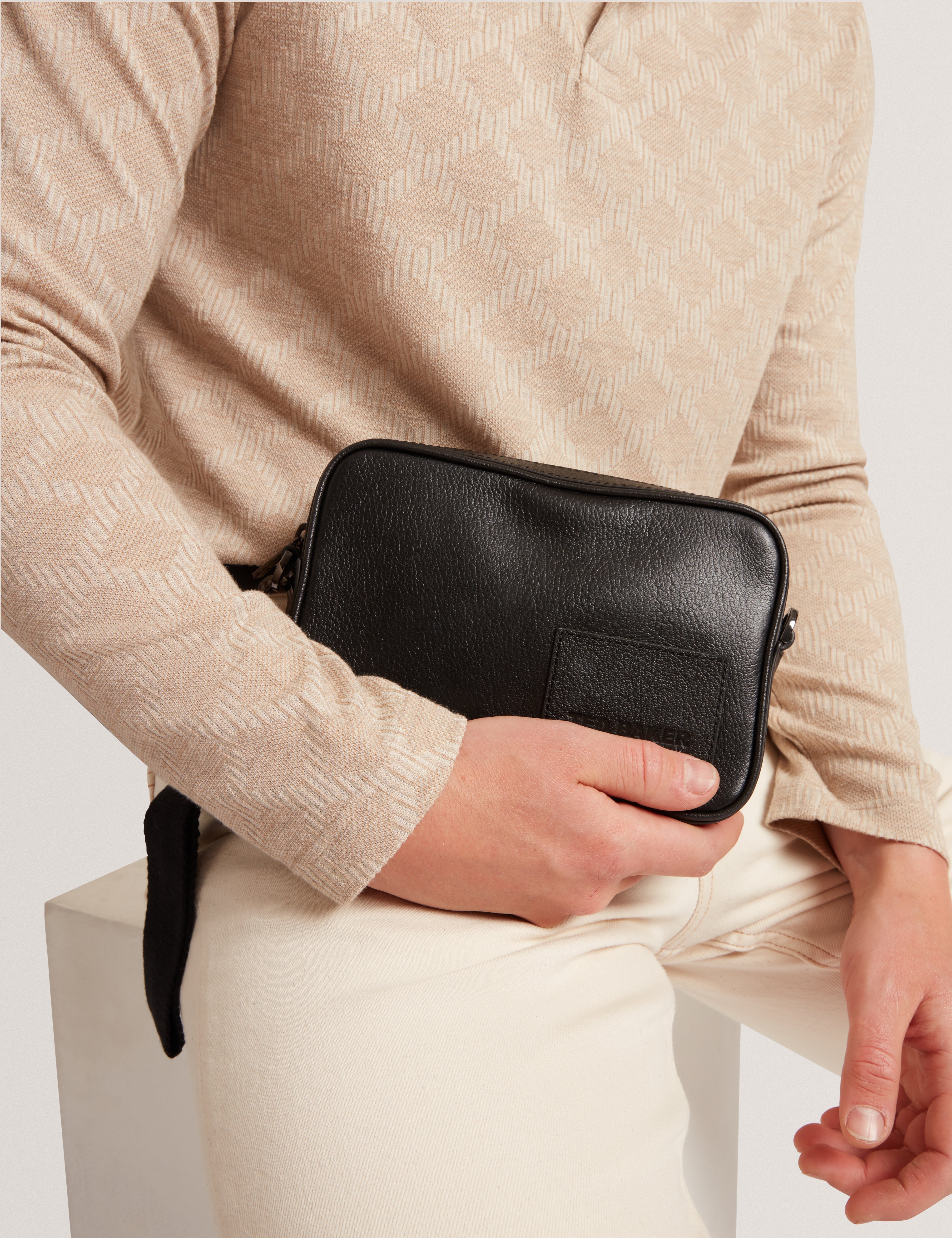 Grifin Leather Crossbody Bag Black