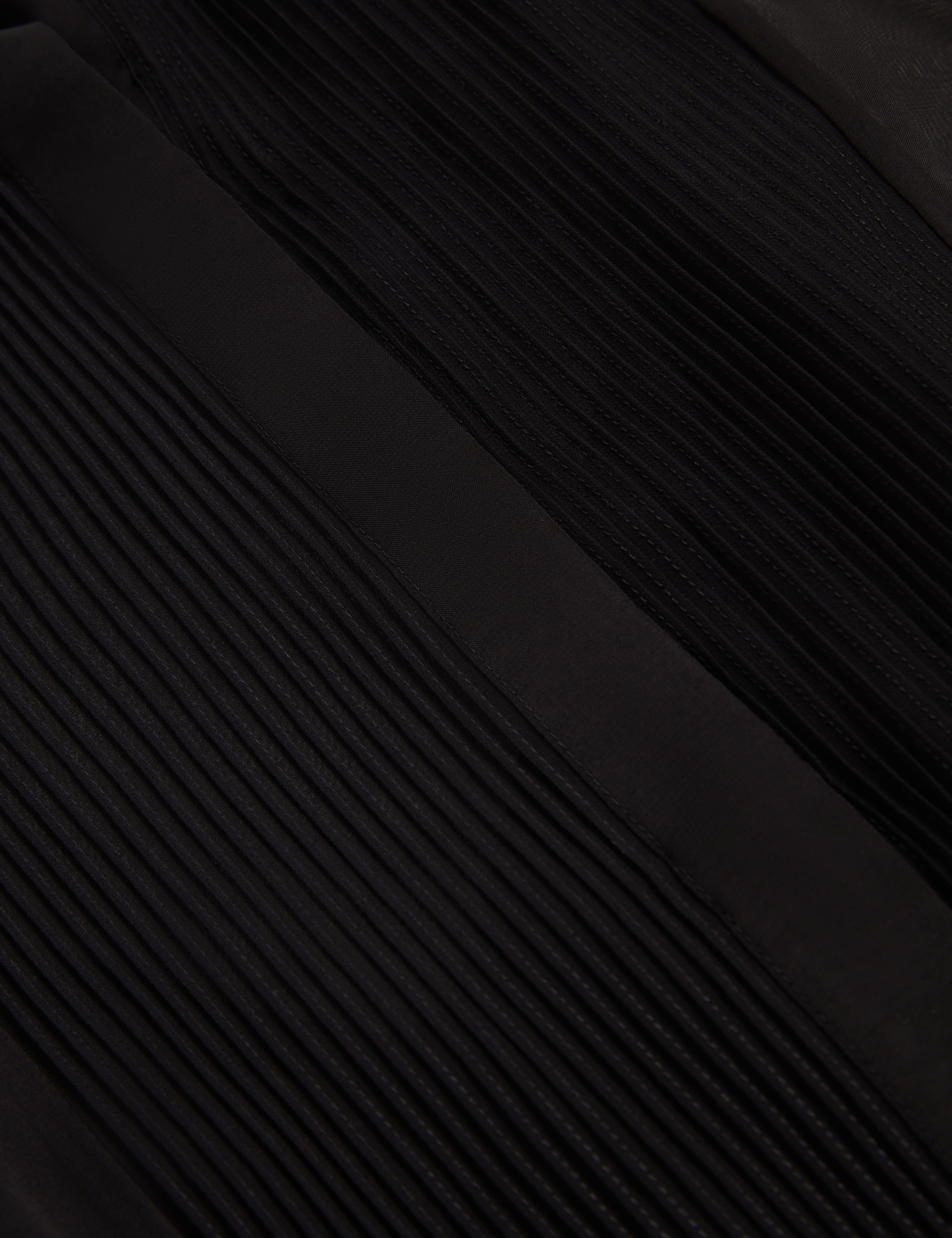 Miiaah Printed Bib Detail Maxi Dress Black