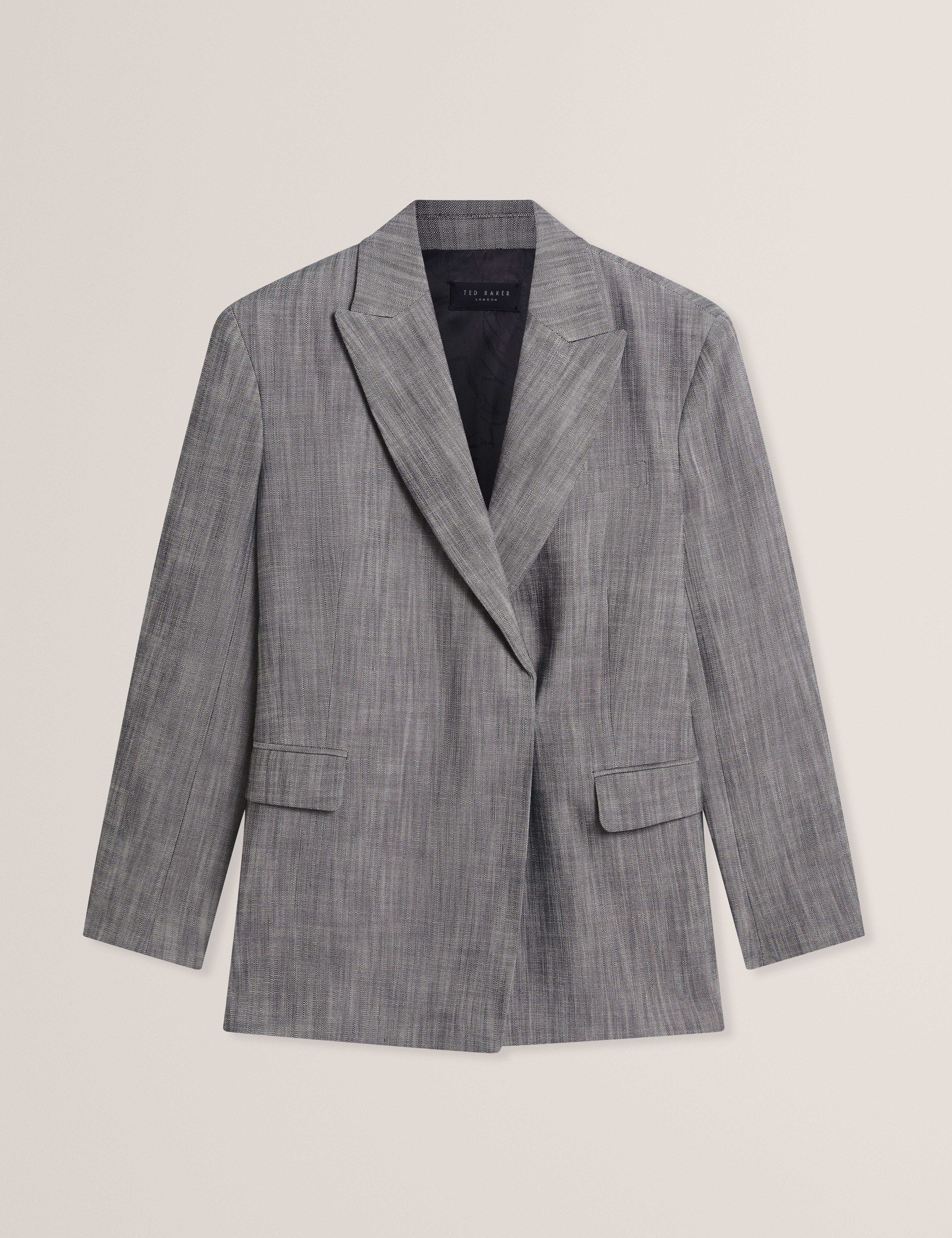 بليزر بييان طويل مريح باللون الأسود