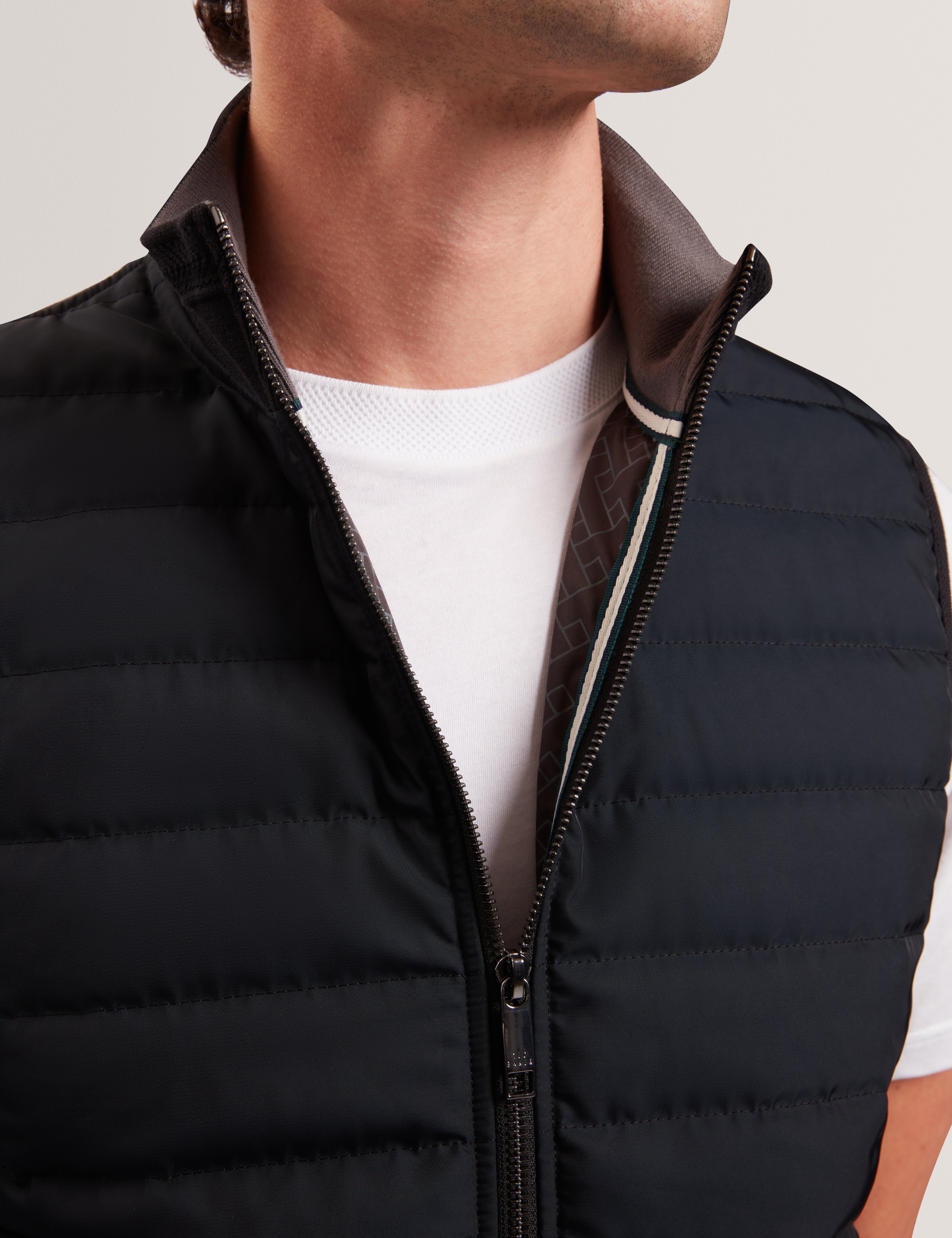 Pafavor Short Sleeve Regular Fit Quilted Gilet Navy