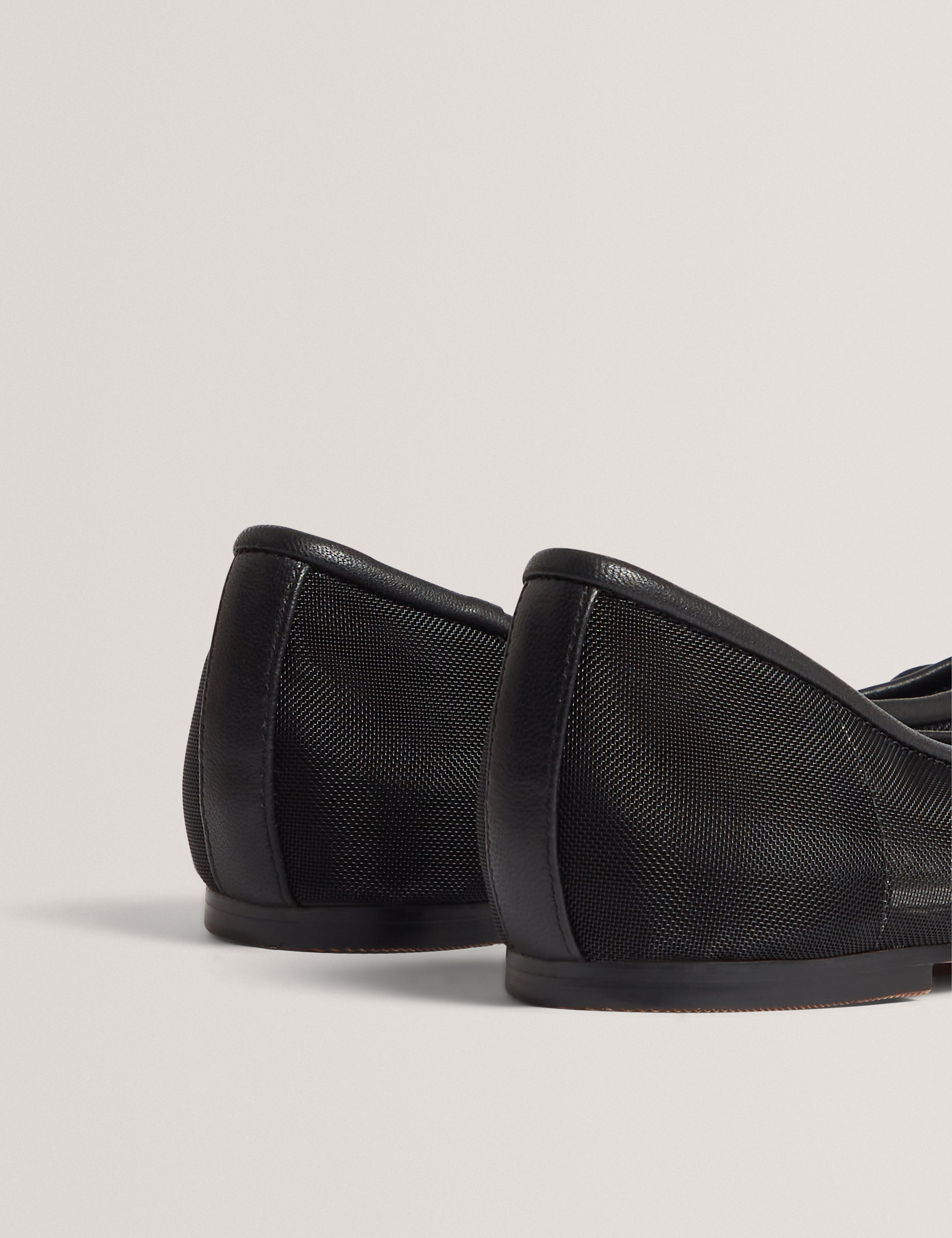 ميريسا حذاء باليه شبكي مسطح باللون الأسود