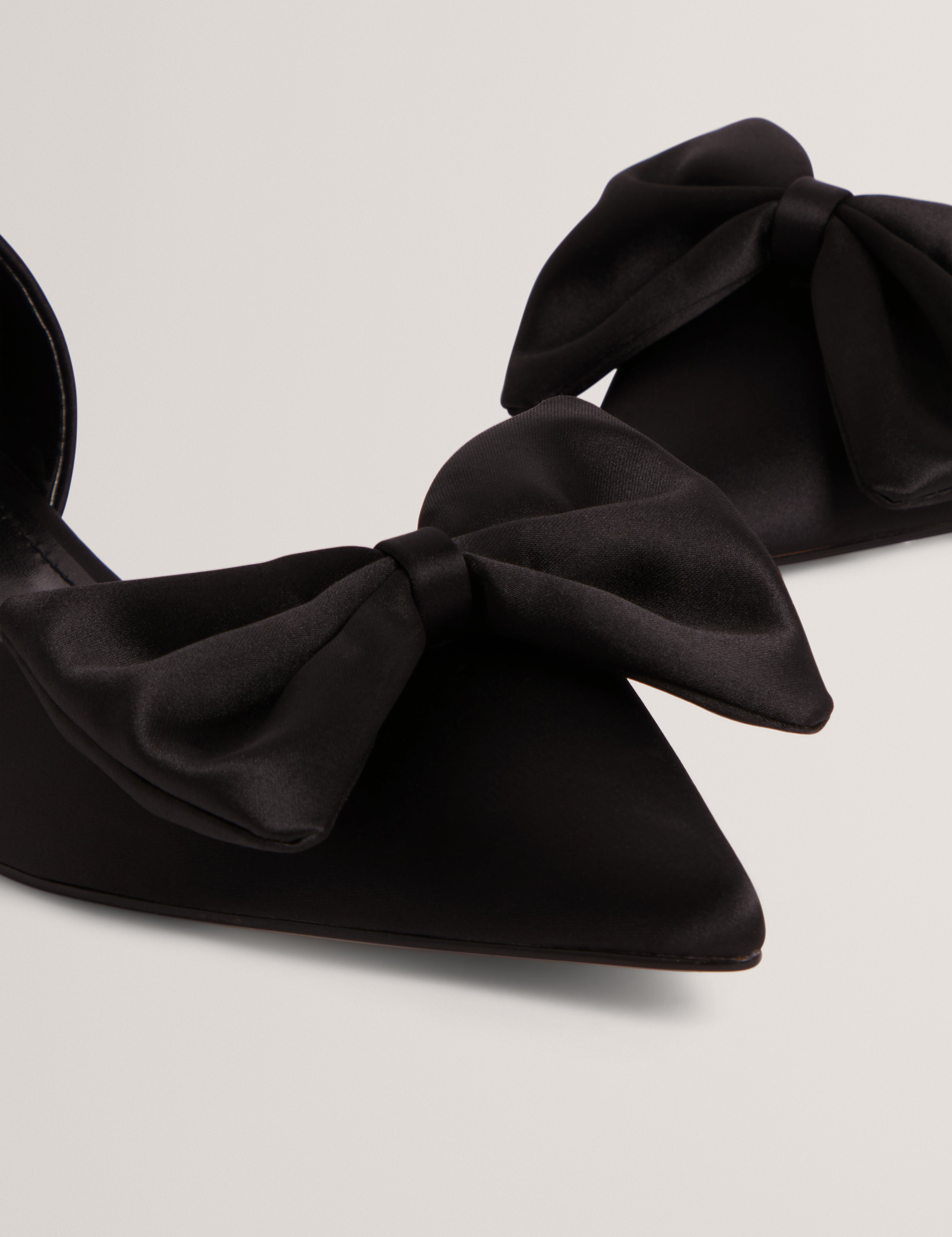 Soufiya Satin Bow Detail Flat Black