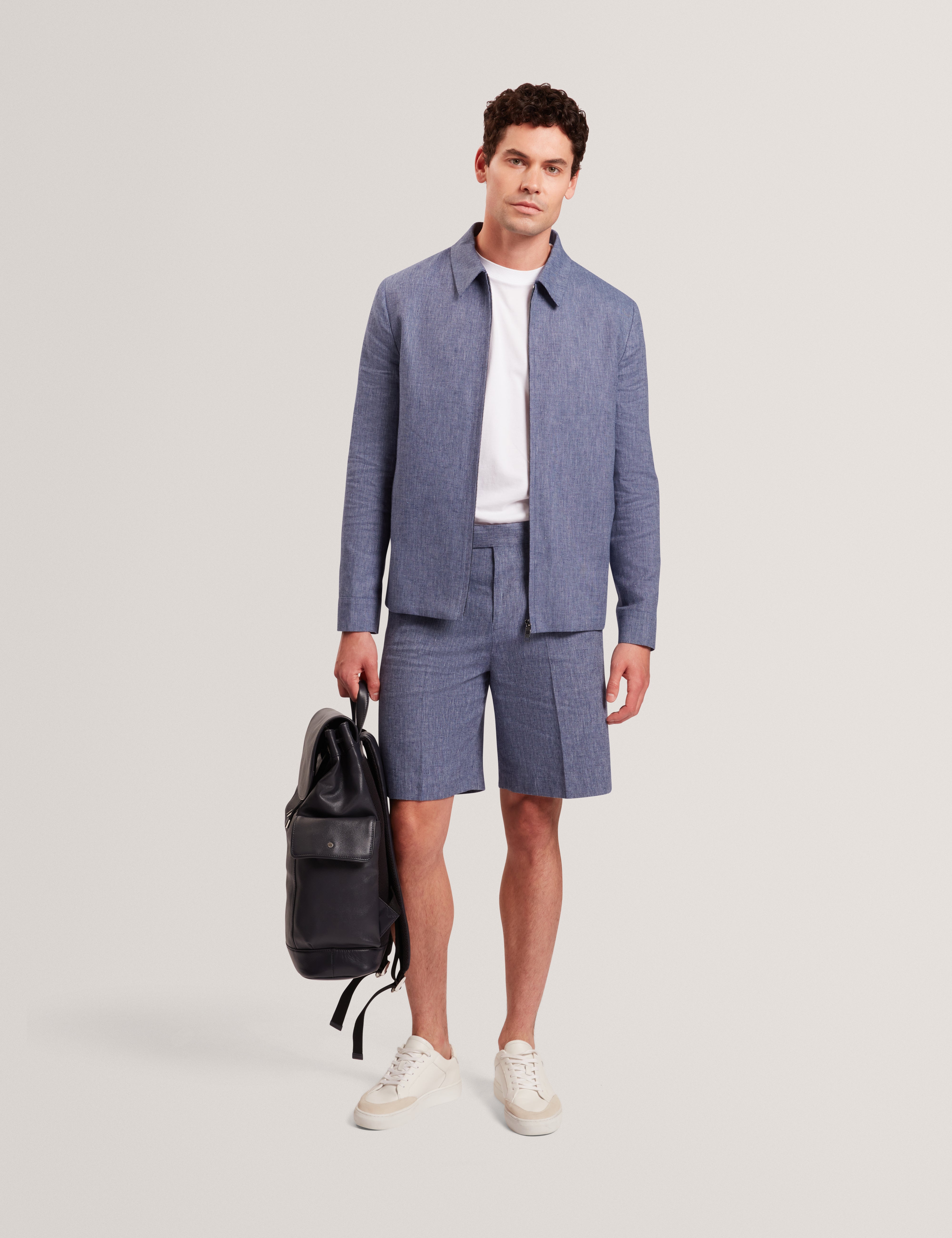 جاكيت Ashleyj Slim Fit من مزيج الكتان باللون الأزرق الداكن