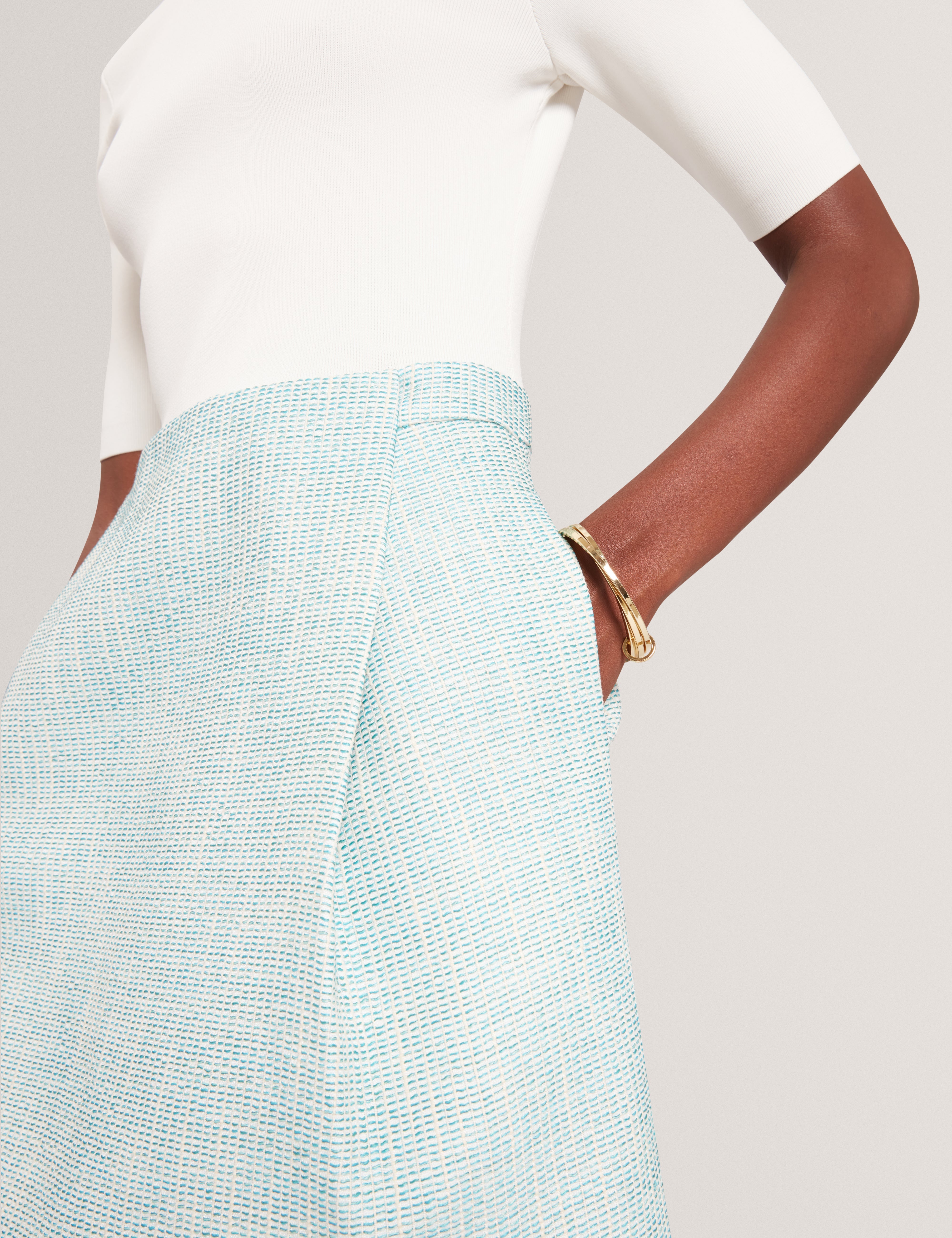 فستان قصير قابل للتعديل من بريفيام بأكمام قصيرة - أخضر متوسط