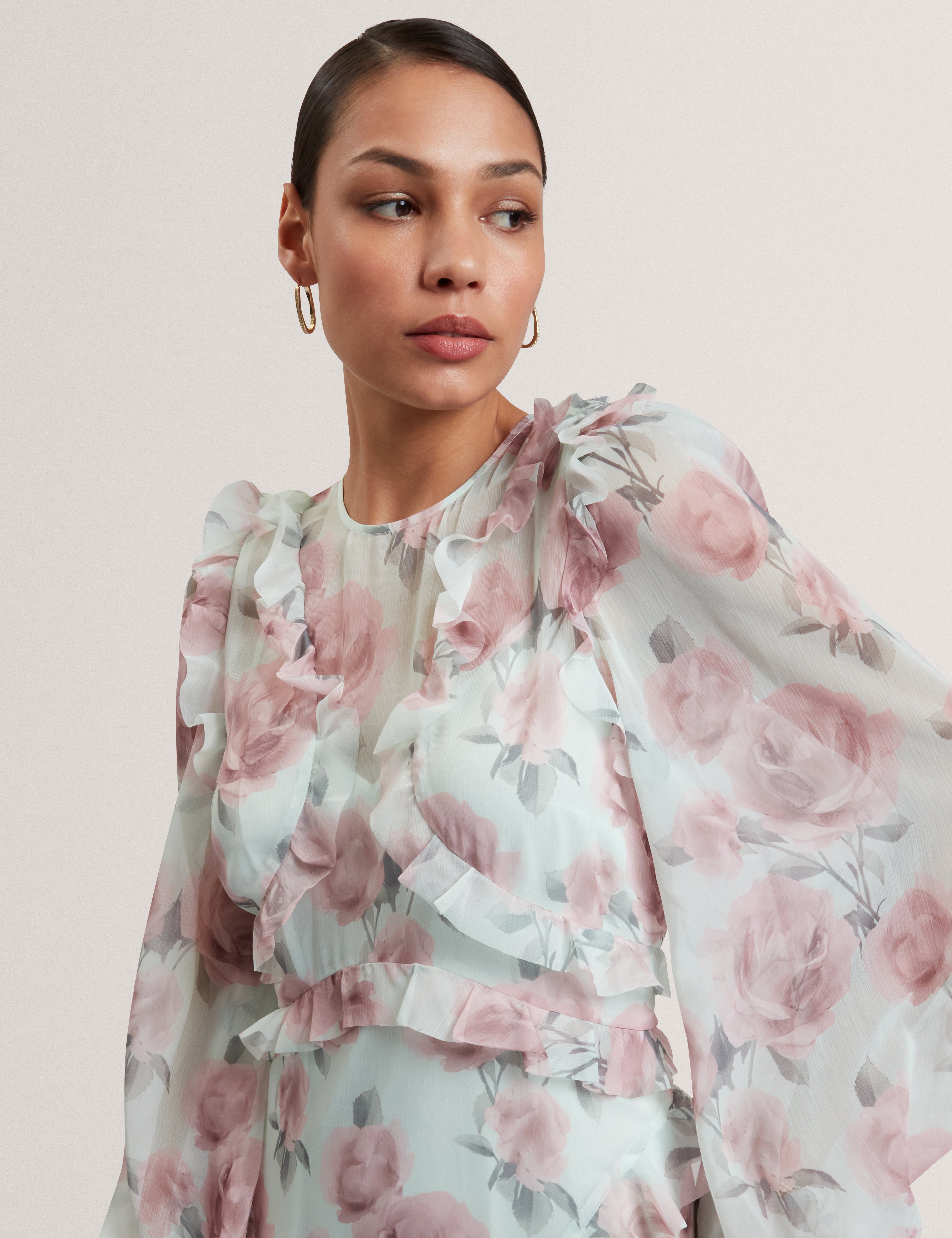 Latiia Long Sleeve Waterfall Ruffle Midi Dress Pl-Green