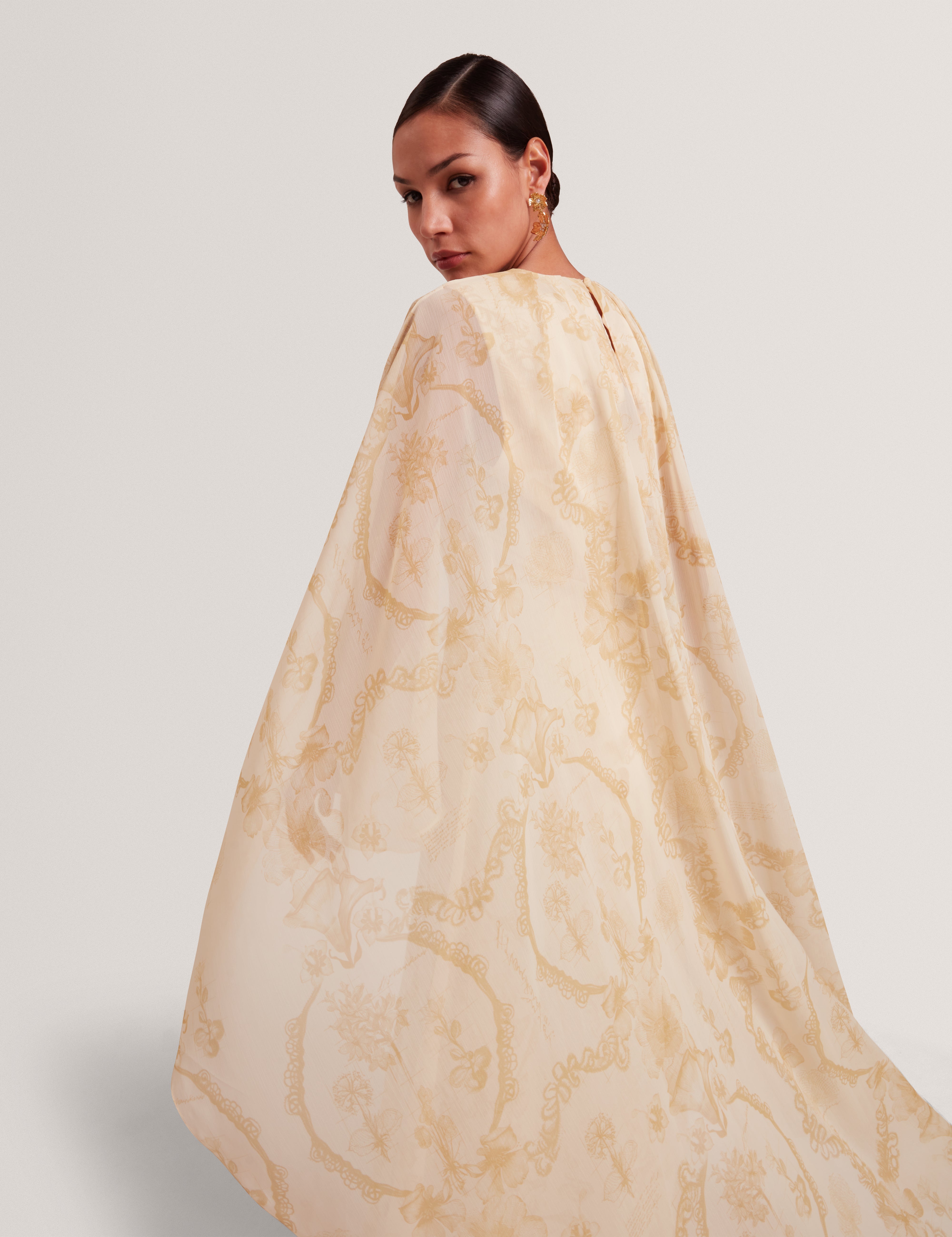 Nieva Waterfall Cape Detail Maxi Dress Lt-Yellow