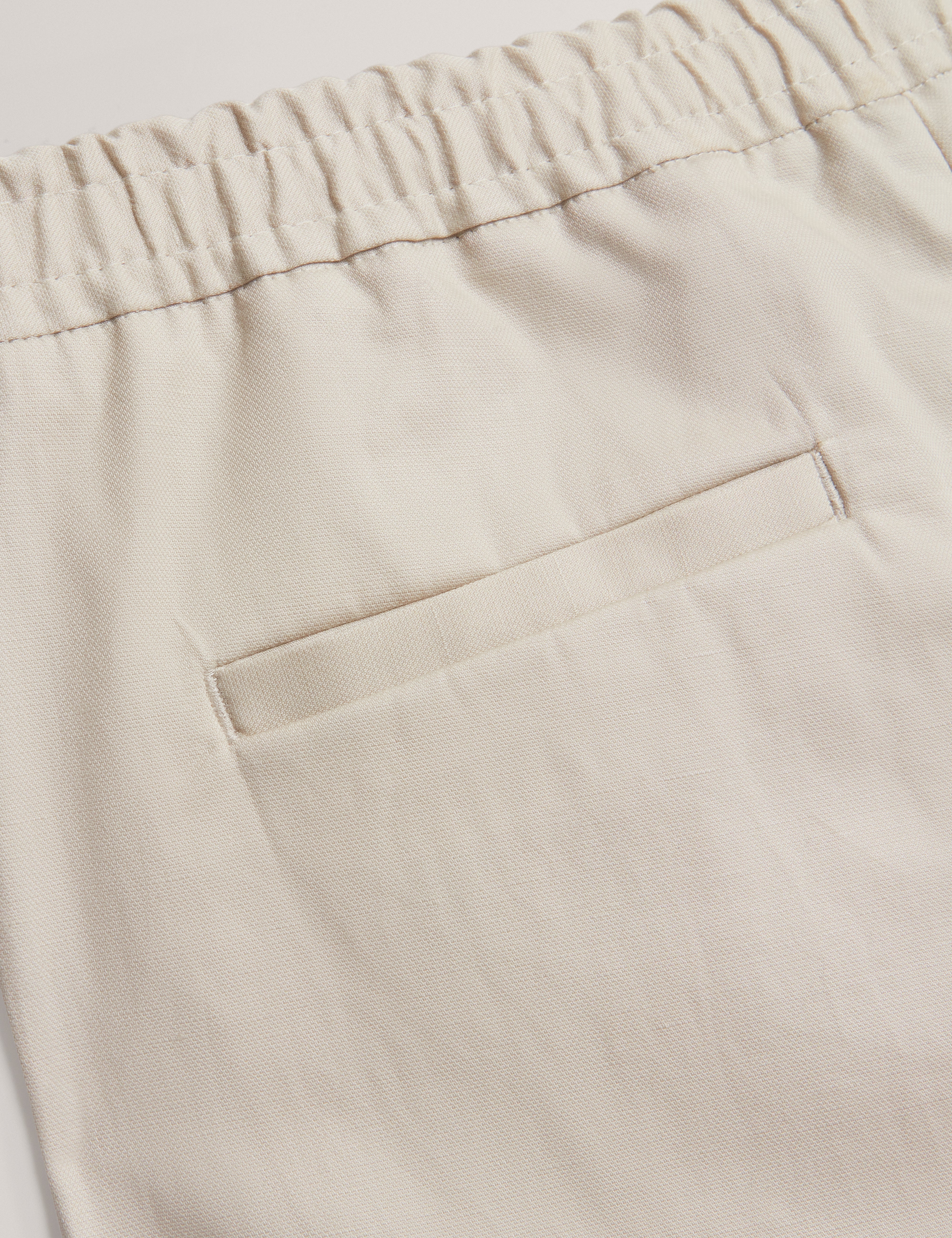 بنطلون مورس ذو الأرجل المستقيمة المصنوع من مزيج الكتان الطبيعي