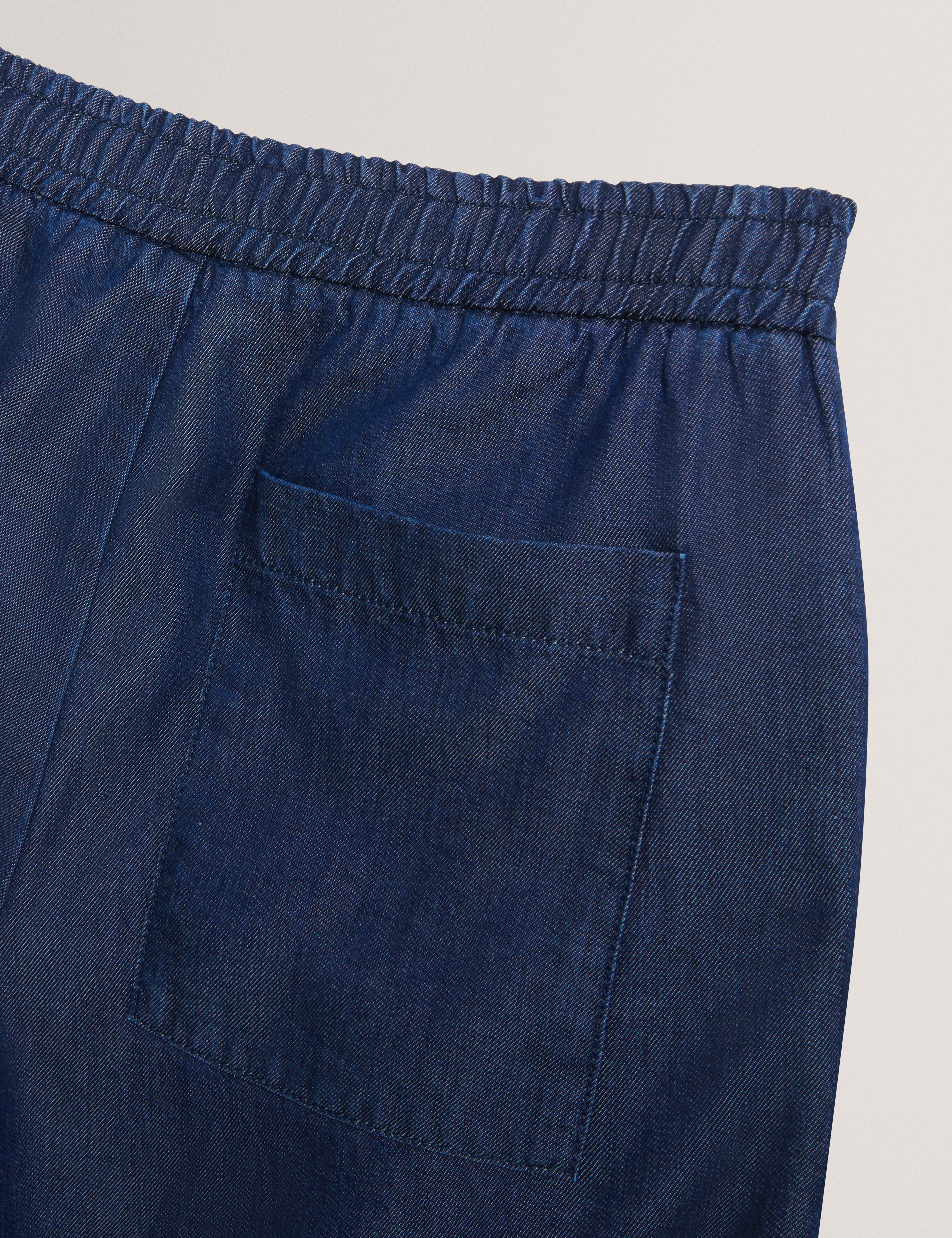 Ganmo Relaxed Pull-On Tencel Chambray Trouser Navy-Blue
