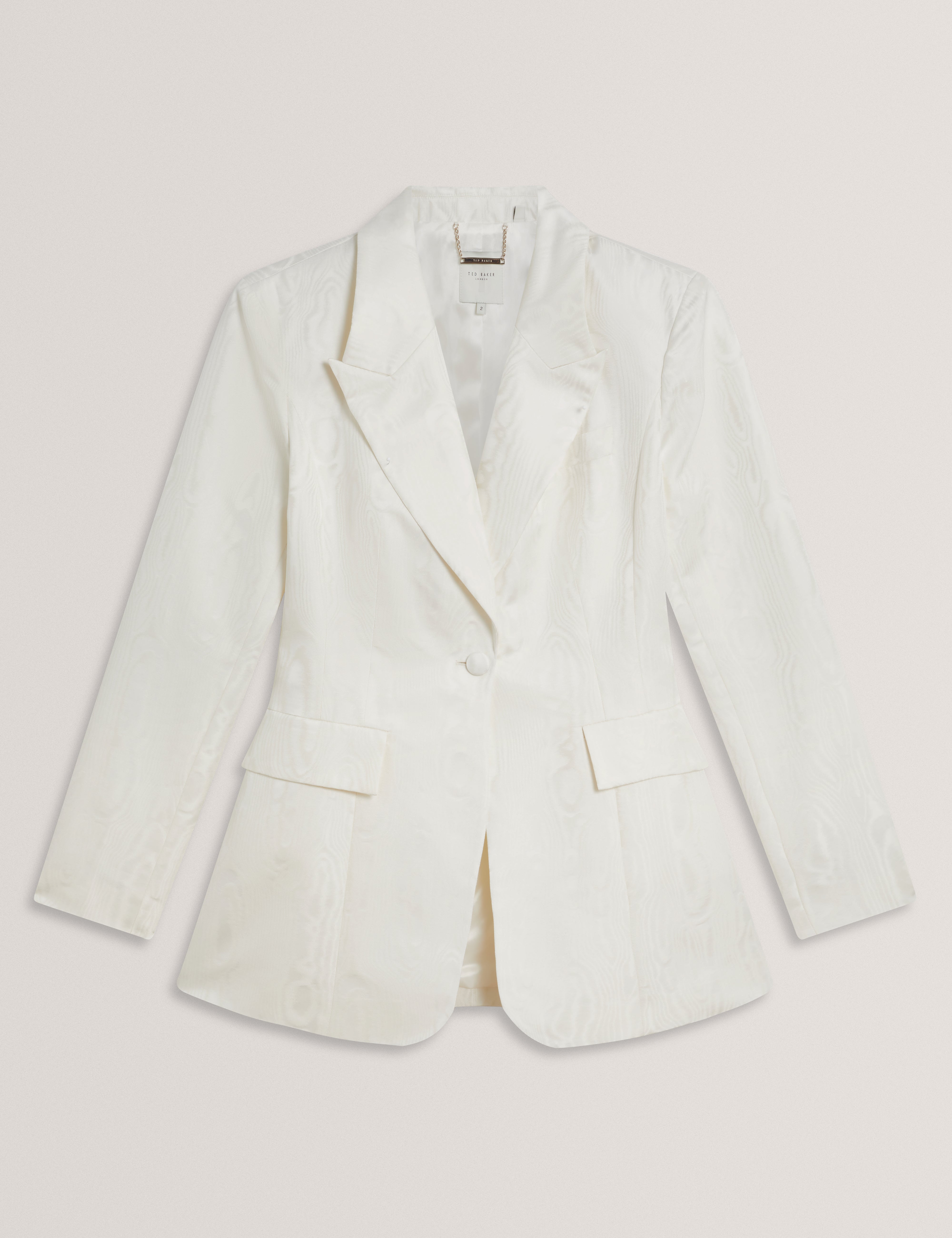 كابيري جاكيت من الجاكار باللون العاجي