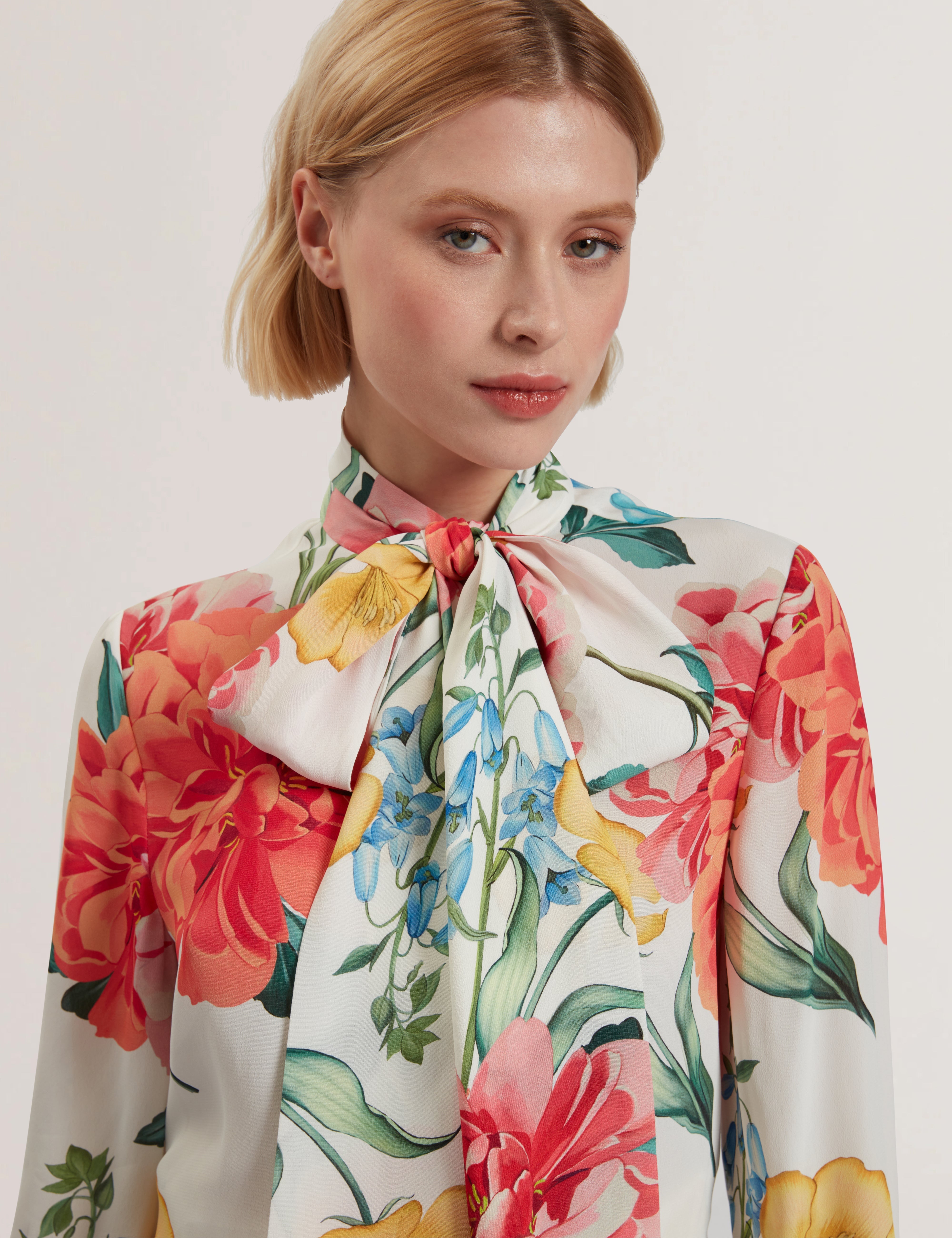Luusile Scarf Detail Printed Long Sleeve Blouse White