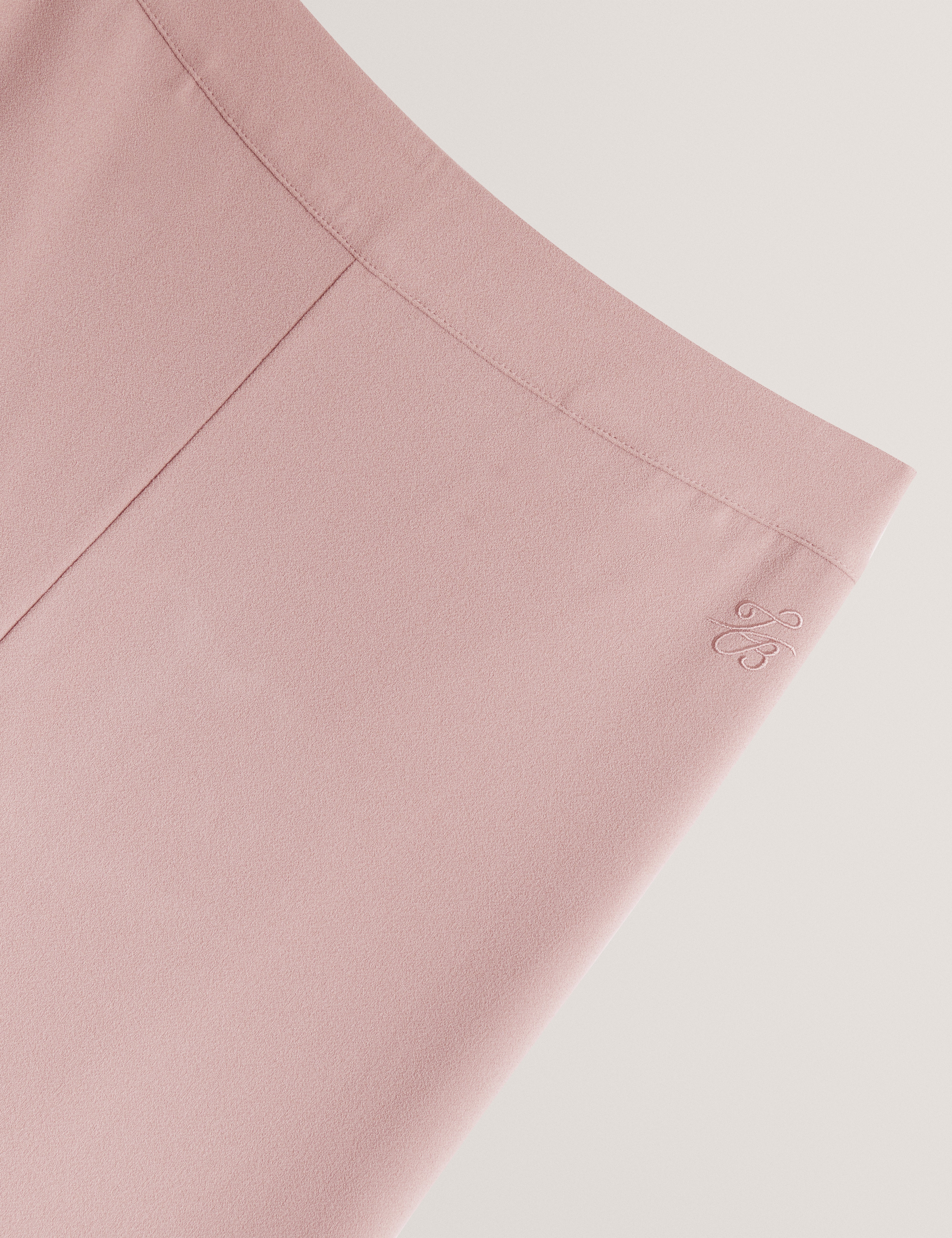 بنطلون كريب واسع الساقين بتفاصيل حواف من Gorjja، لون وردي داكن