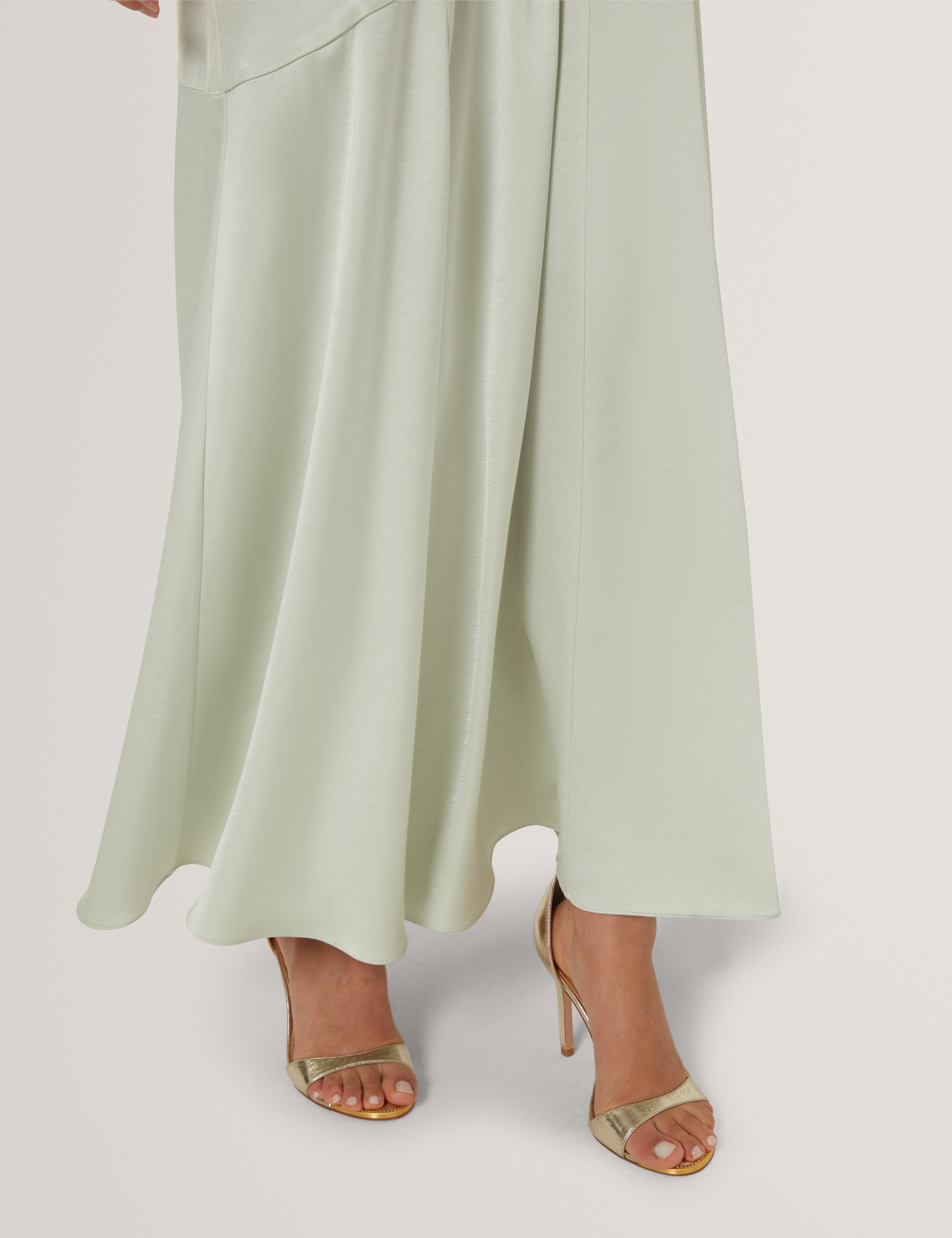 Sanari V Neck Maxi Dress With Diagonal Seam Mid-Green