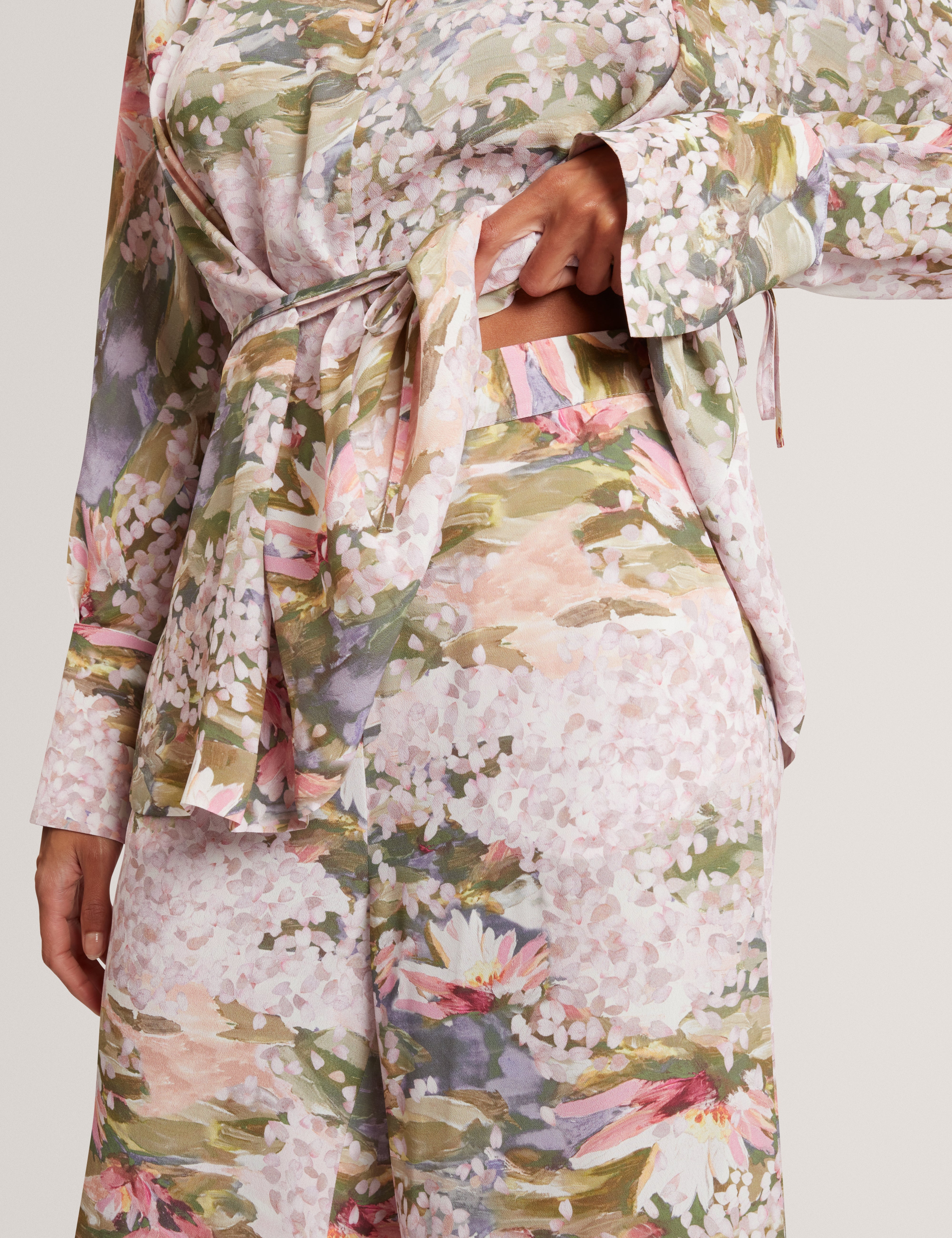 Spiree Wide Leg Printed Trousers Pink