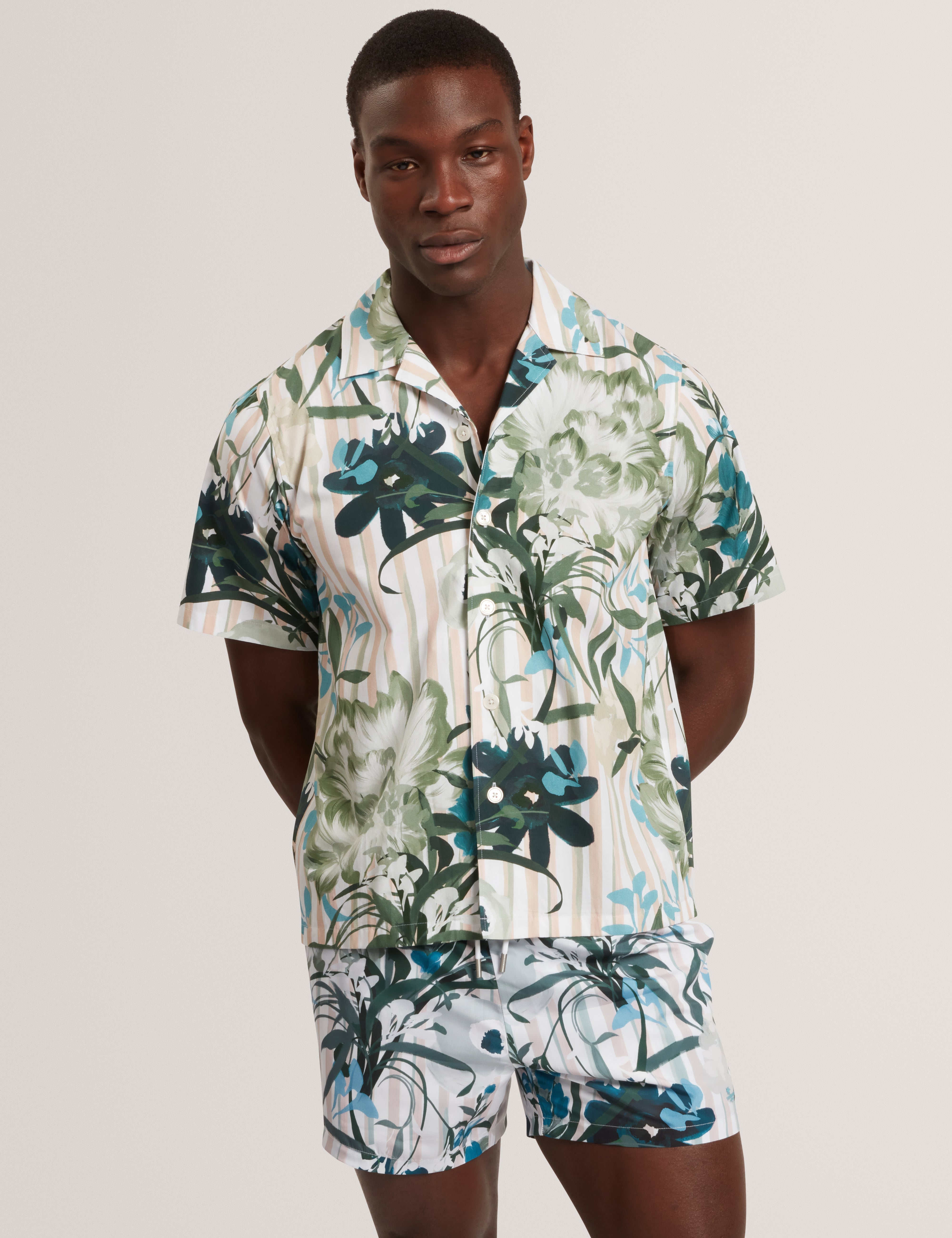 Anukis Short Sleeve Placement Floral Stripe Mid-Pink