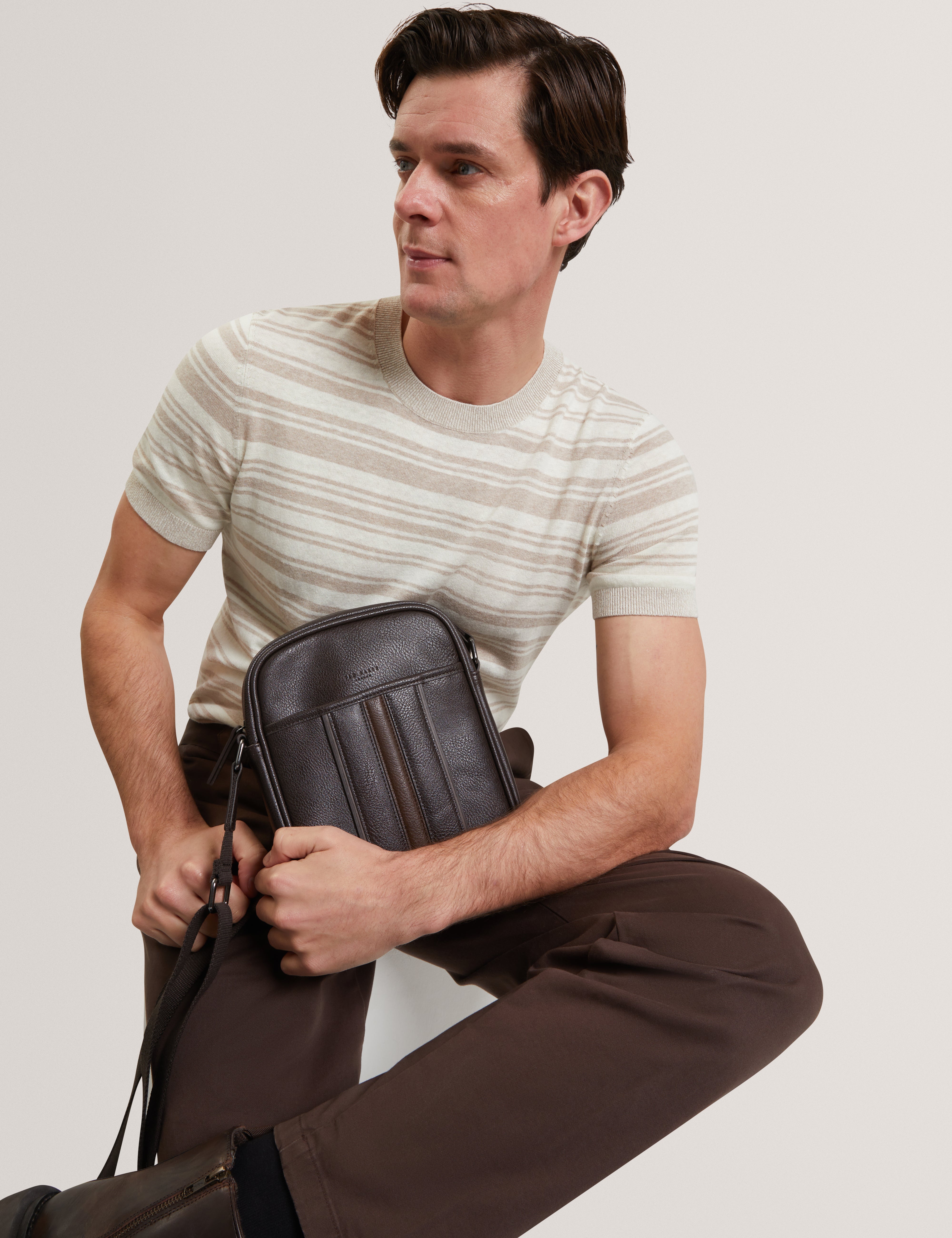 Keiigan Stripe Pu Flight Bag Brn-Choc