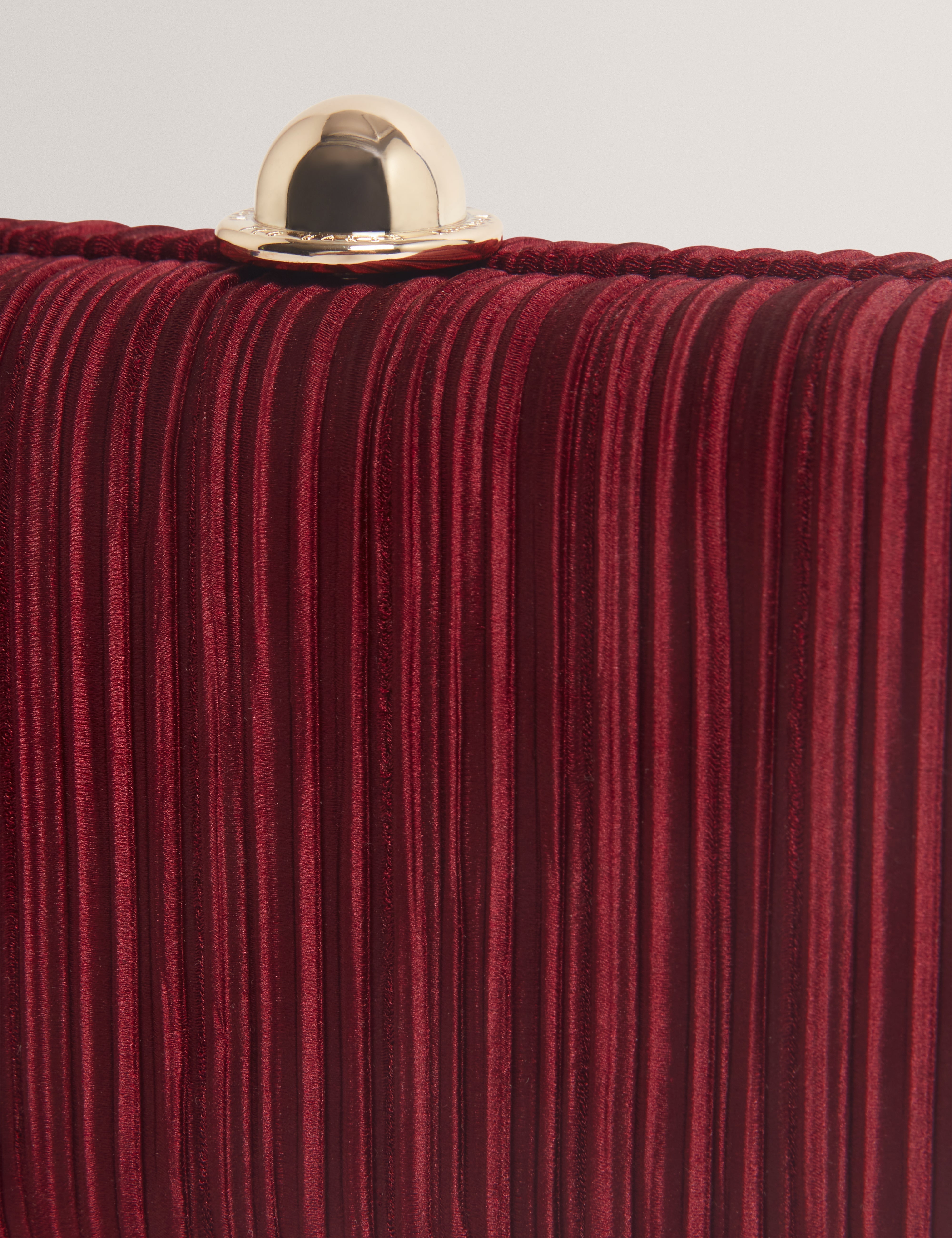 Plisse Pleated Satin Hard Clutch Dk-Red