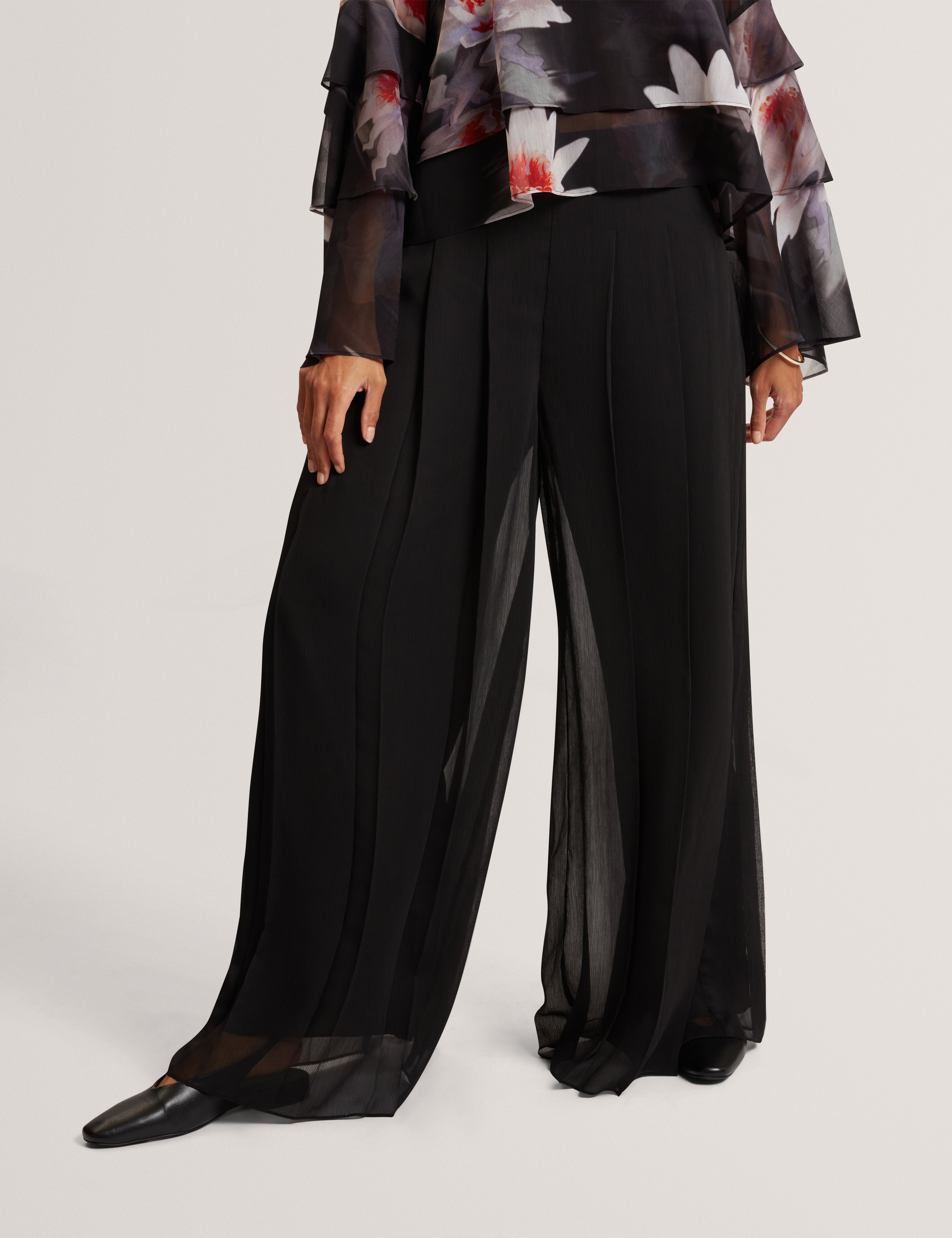 Antera Pleated Wide Leg Trouser Black